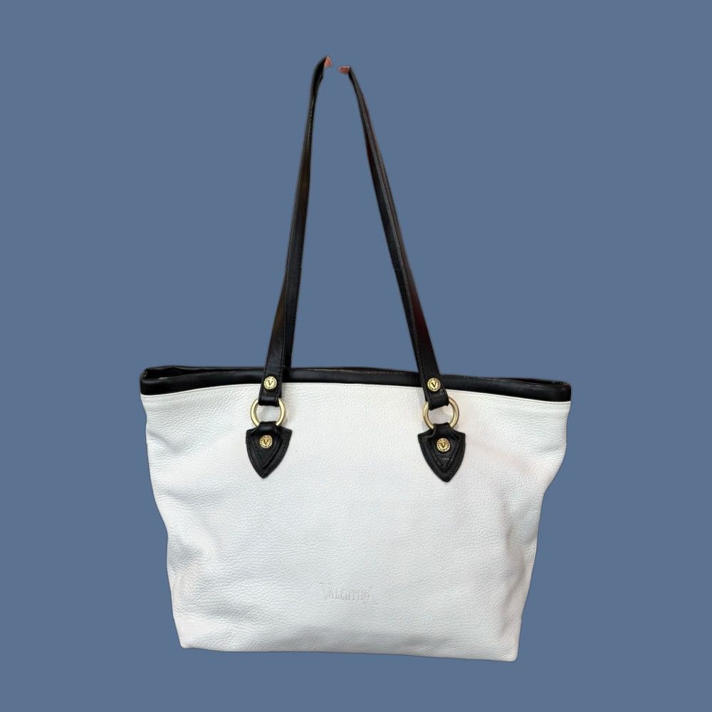 Vintage VALENTINA Crossbody Bag White Genuine Leather Handmade In Italy Black Trim Tote Womens Medium White/Pebbled Leather, Gold Hardware, Magnetic Closure Size ONE SIZE - 1 Thumbnail