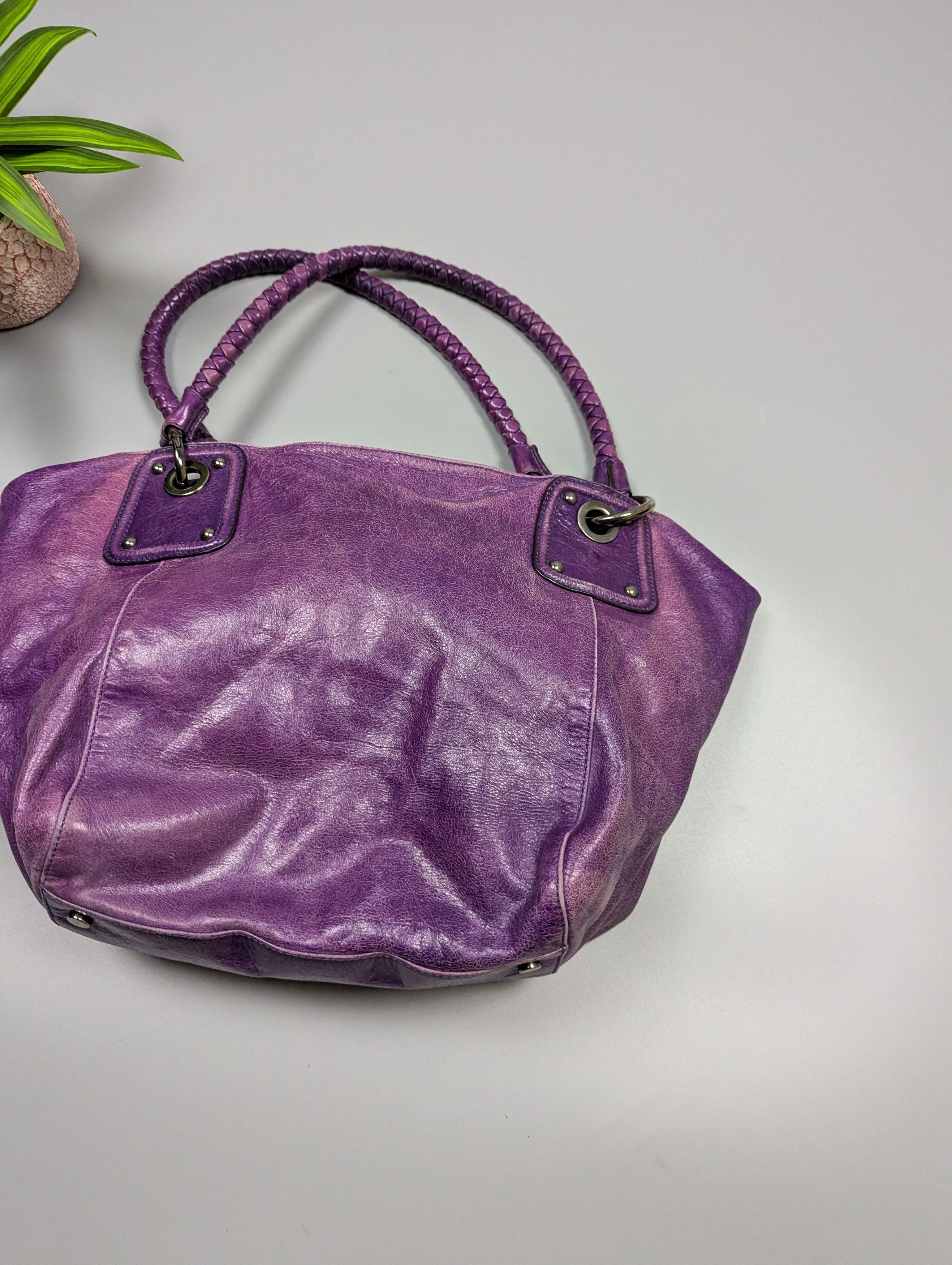 Vintage ABRO Archive Vintage Y2K Purple Distressed Leather Handbag Size ONE SIZE - 4 Thumbnail