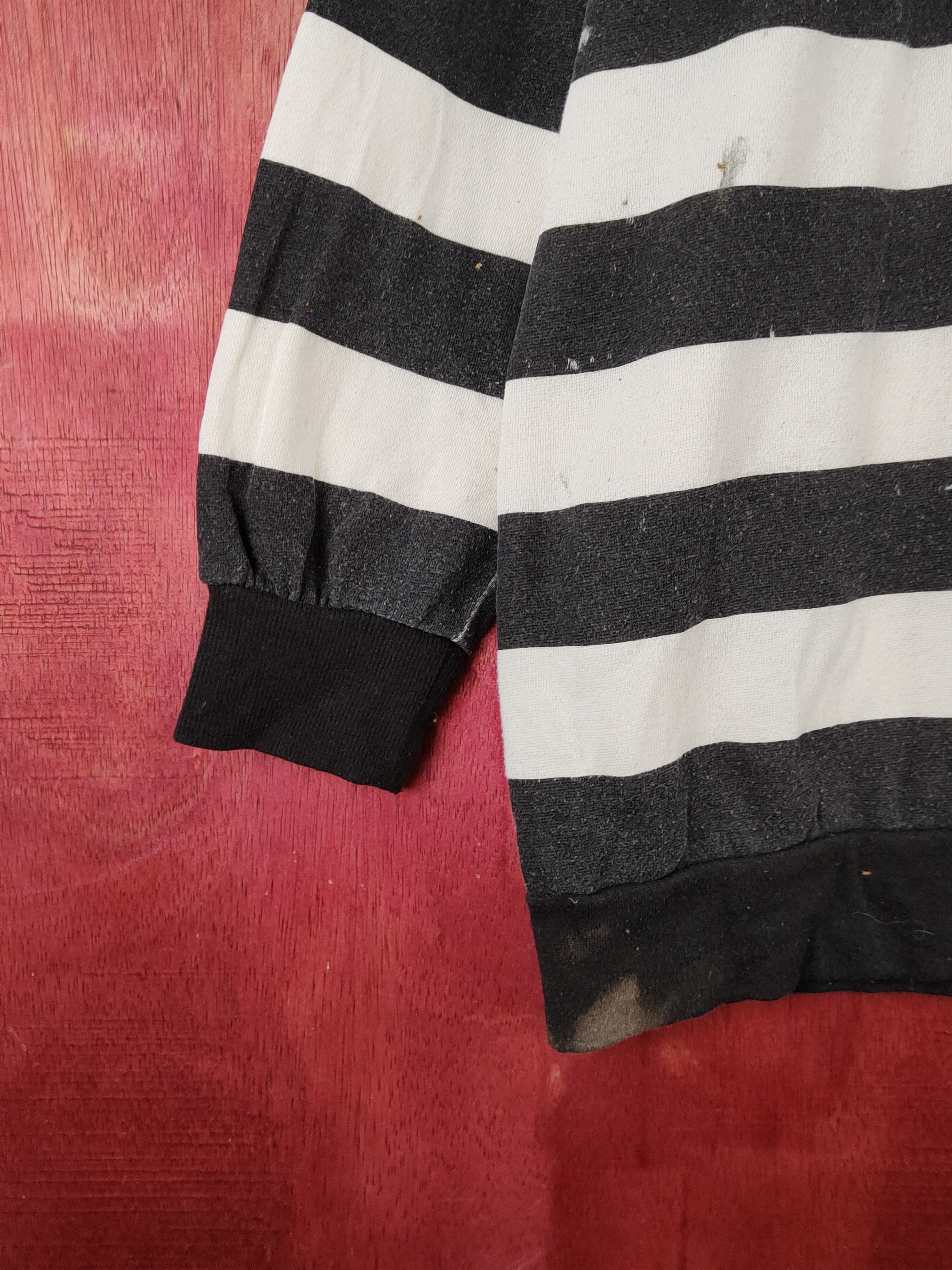 Marvel Comics × Vintage Marvel sandman White Black Stripe prison Sweatshirts #S2115 Size US M / EU 48-50 / 2 - 5 Thumbnail