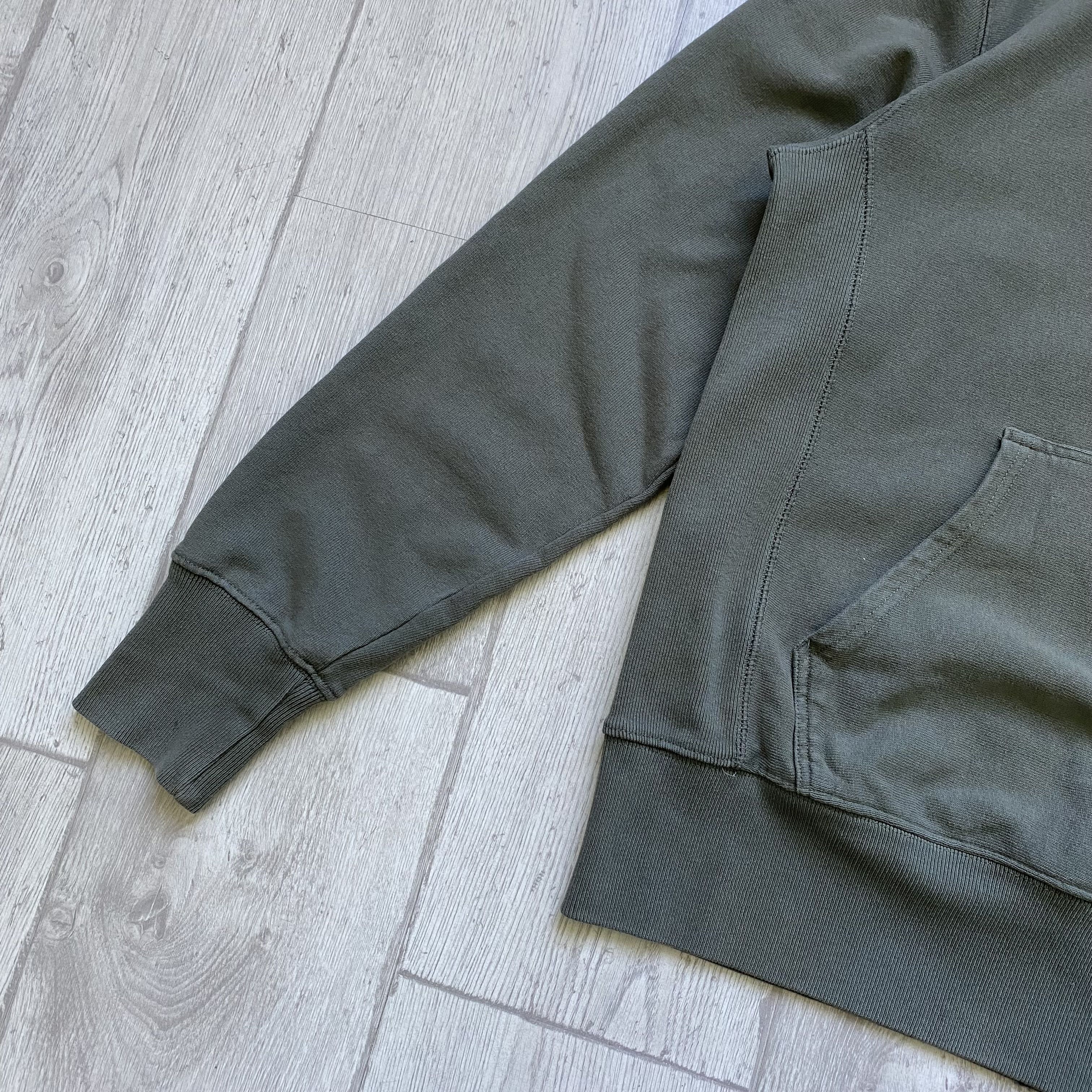 Champion 🦏 Vintage Champion hoodie heavy reverse wave Y2K mini logo Size US M / EU 48-50 / 2 - 4 Thumbnail