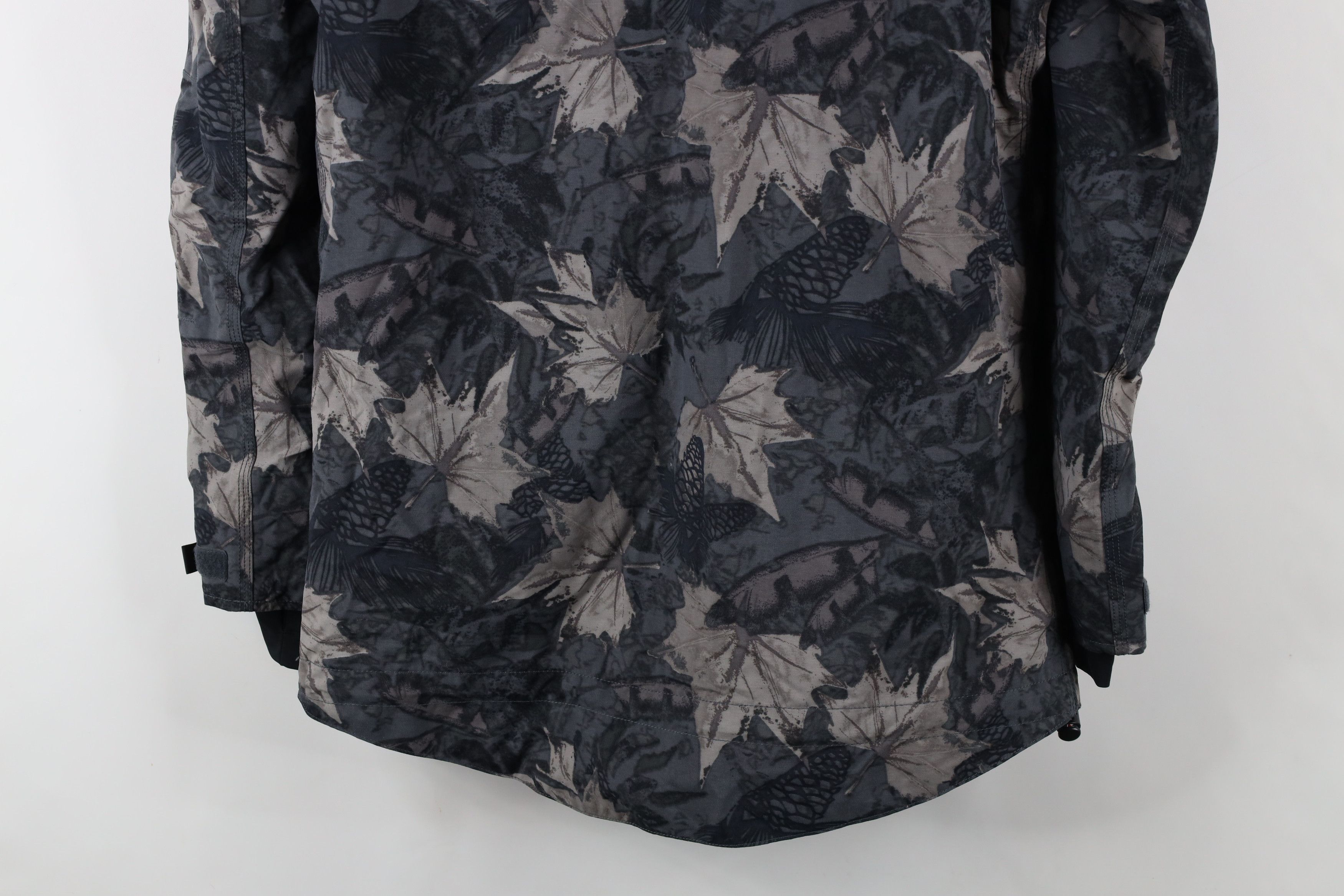 Carhartt × Vintage Vintage Carhartt Camouflage Storm Defender Full Zip Jacket Size S / US 4 / IT 40 - 14 Thumbnail