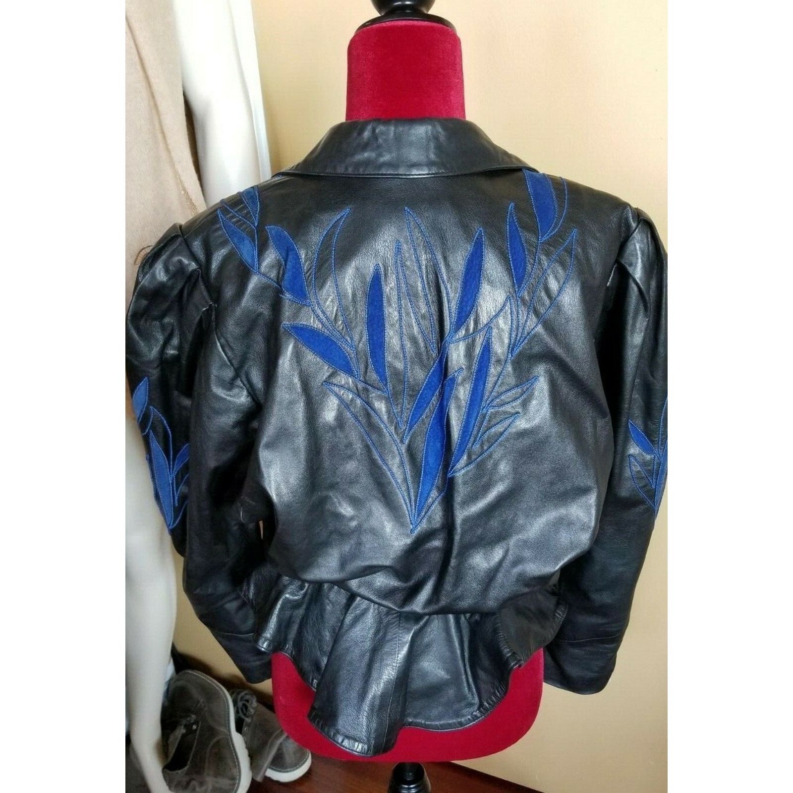 Vintage VINTAGE Zary's PARIS Black Leather Jacket Embellished Size S / US 4 / IT 40 - 3 Thumbnail