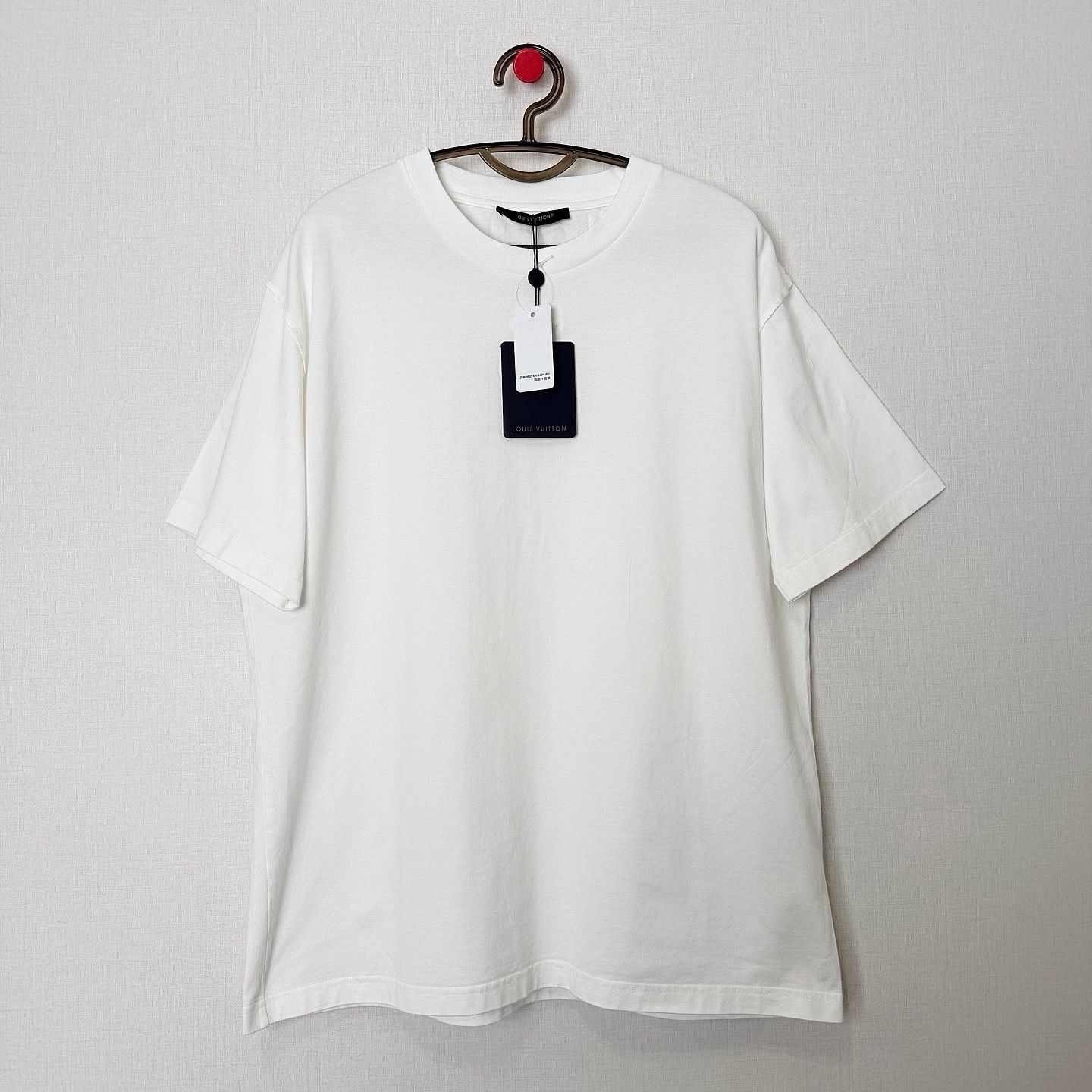 Louis Vuitton Louis Vuitton Logo Patch T-Shirt Size S Size US S / EU 44-46 / 1 - 1 Thumbnail