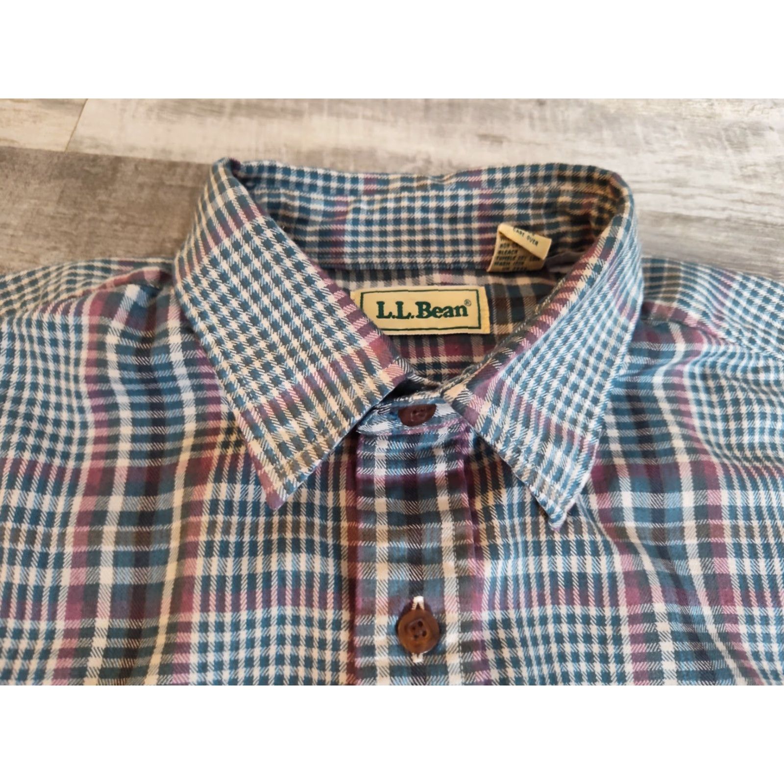 Vintage Vintage LL Bean Mens Long Sleeve Button Up Shirt Checkered Plaid Size US L / EU 52-54 / 3 - 5 Thumbnail