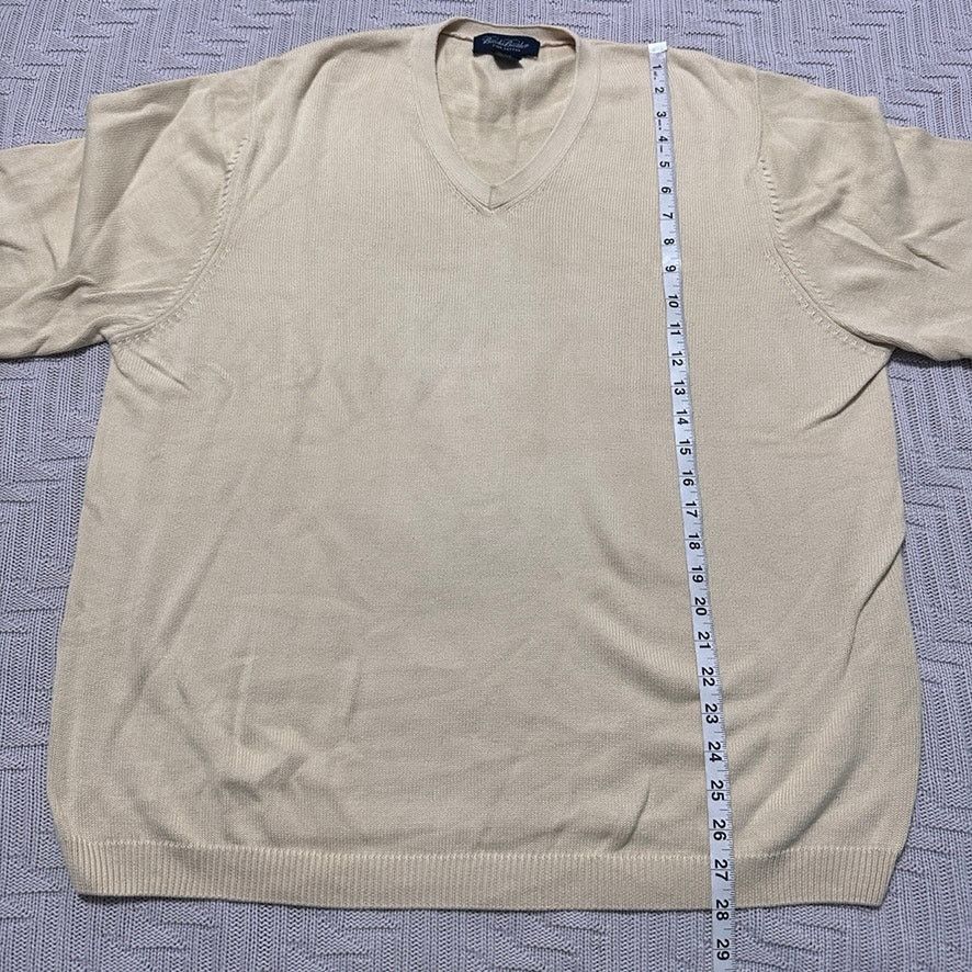 Brooks Brothers Brooks Brothers cream v neck cotton sweater Size US XL / EU 56 / 4 - 6 Thumbnail