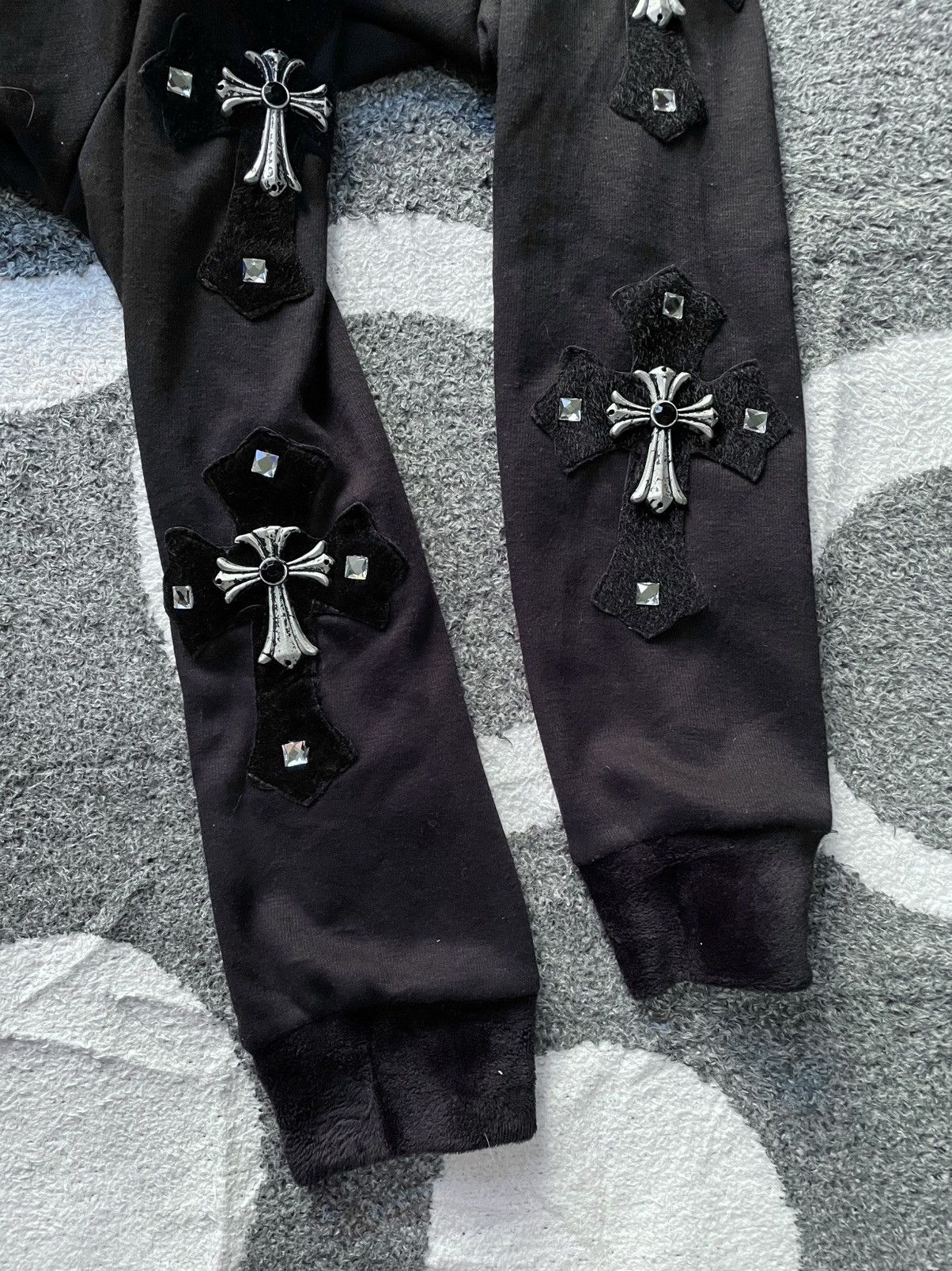 20471120 IRON CROSS SWEATSHIRT FUR MATERIAL Size US M / EU 48-50 / 2 - 8 Thumbnail