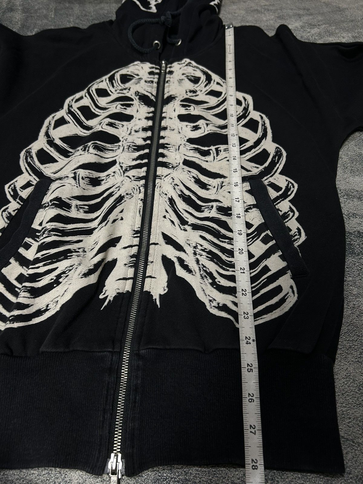 Japanese Brand Glad News Skelton big logo Hoodie Size US L / EU 52-54 / 3 - 8 Thumbnail