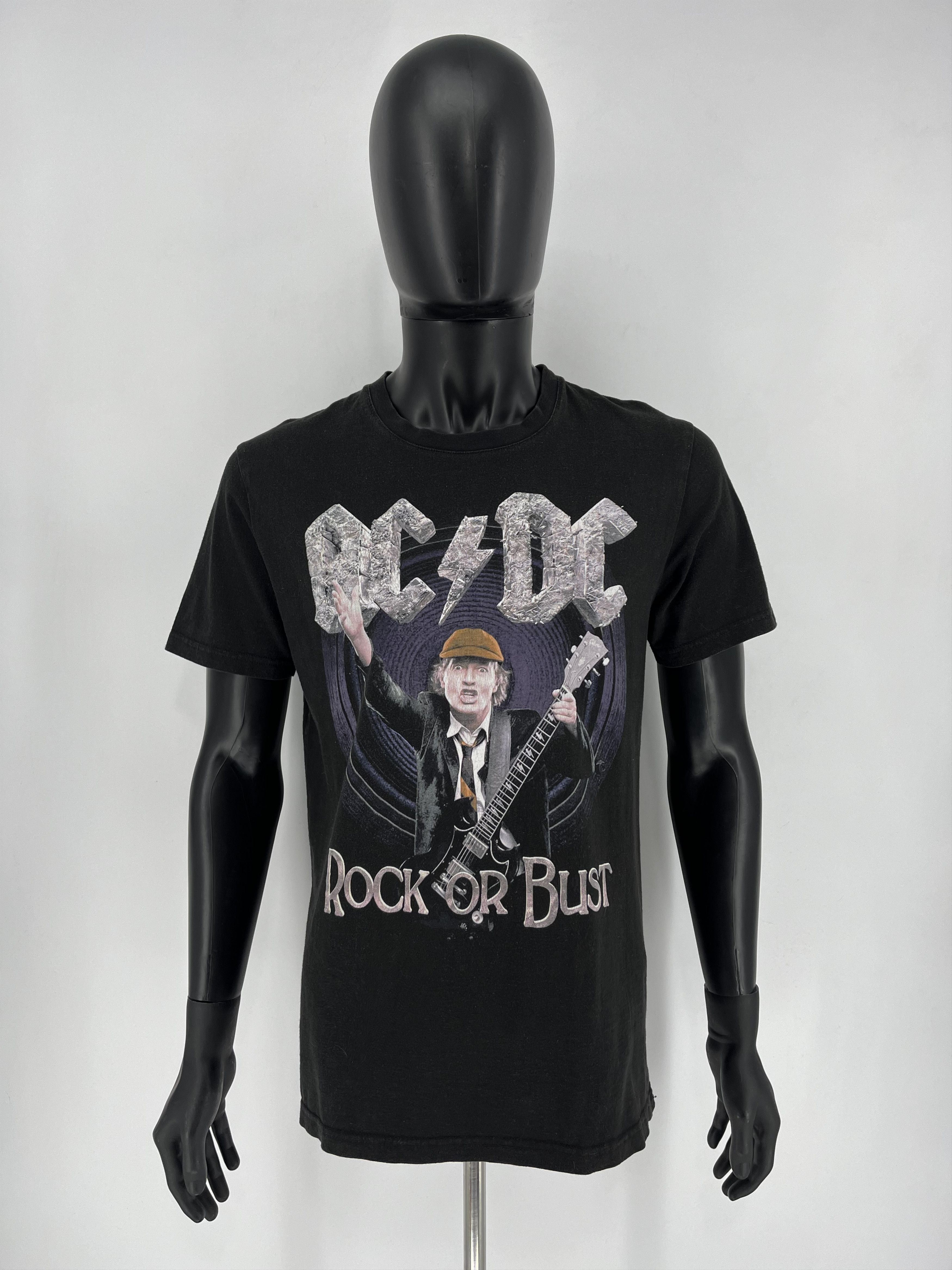 Band Tees Vintage Y2K AC/DC Band Rock Tour Tee Streetwear Style Size US M / EU 48-50 / 2 - 2 Thumbnail