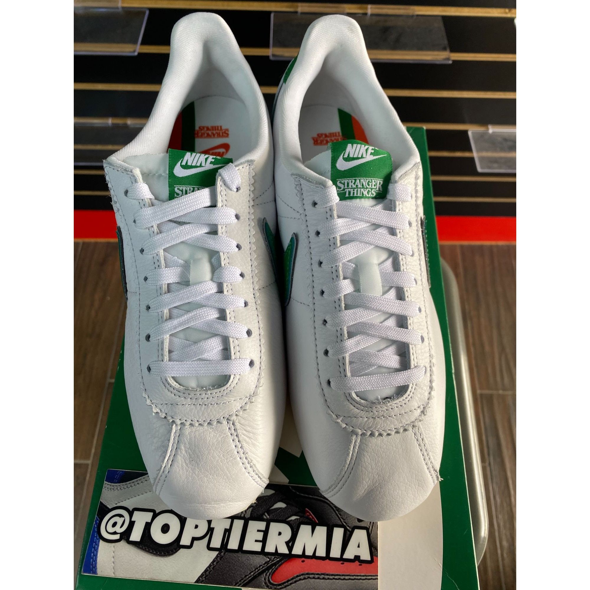 Nike NIKE CLASSIC CORTEZ STRANGER THINGS HAWKINS HIGH SCHOOL SZ 8 Size US 8.5 / EU 41-42 - 2 Thumbnail