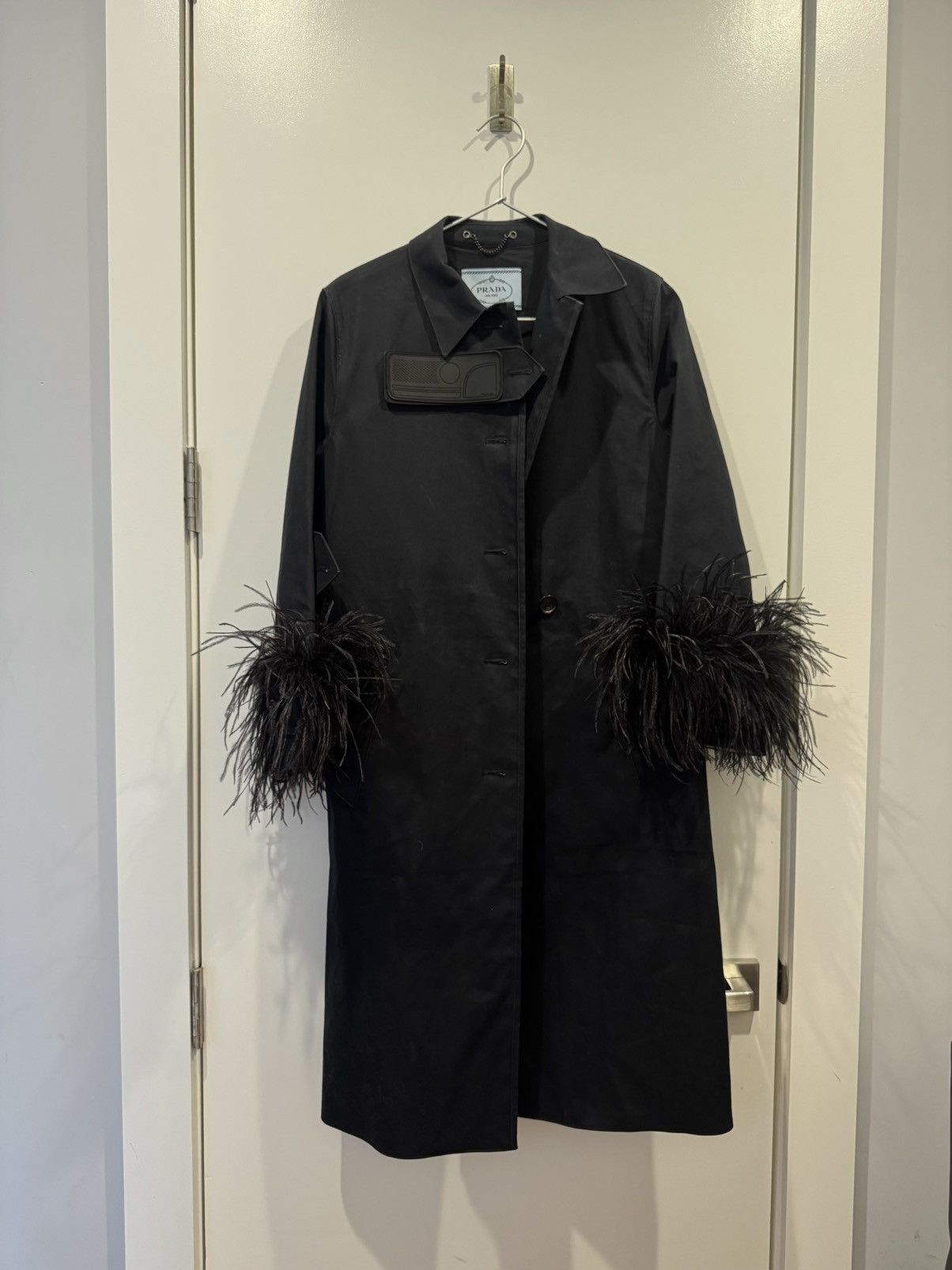 Prada Prada 2017 Feather-Accented Trench Coat Black Size S / US 4 / IT 40 - 2 Thumbnail