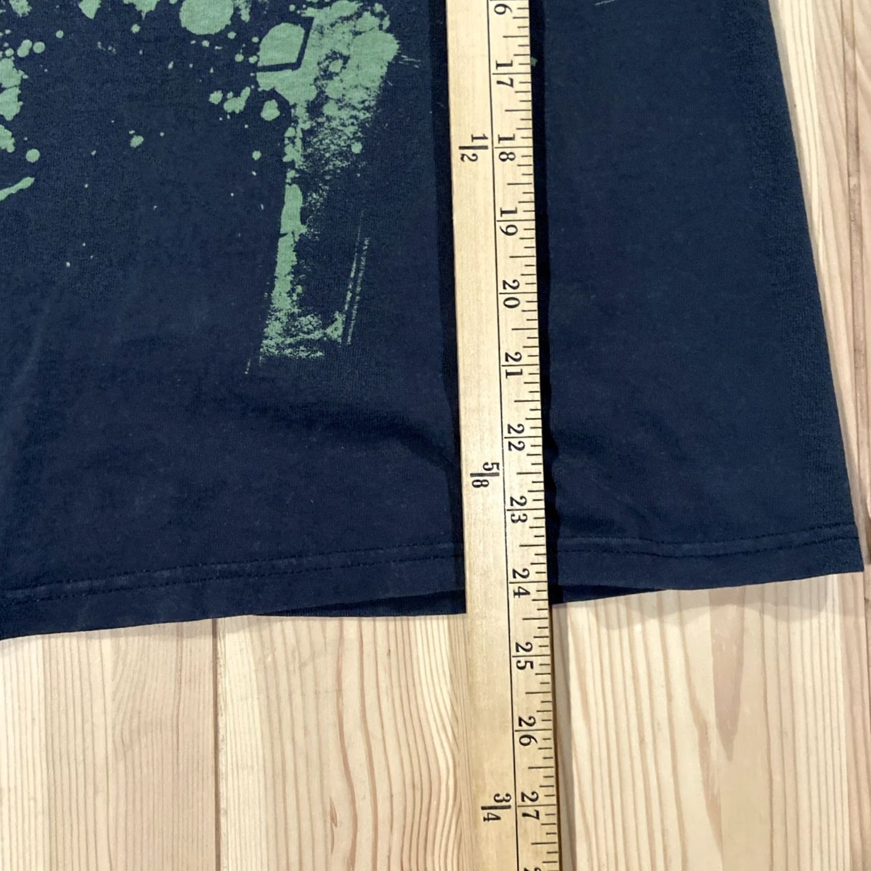 Vintage VINTAGE The Legend of Zelda Link Video Games Shirt Unisex Adults S Black 2000s Delta Pro Weight T-Shirt Short Sleeve Crew Neck Graphic Print Size US S / EU 44-46 / 1 - 3 Thumbnail