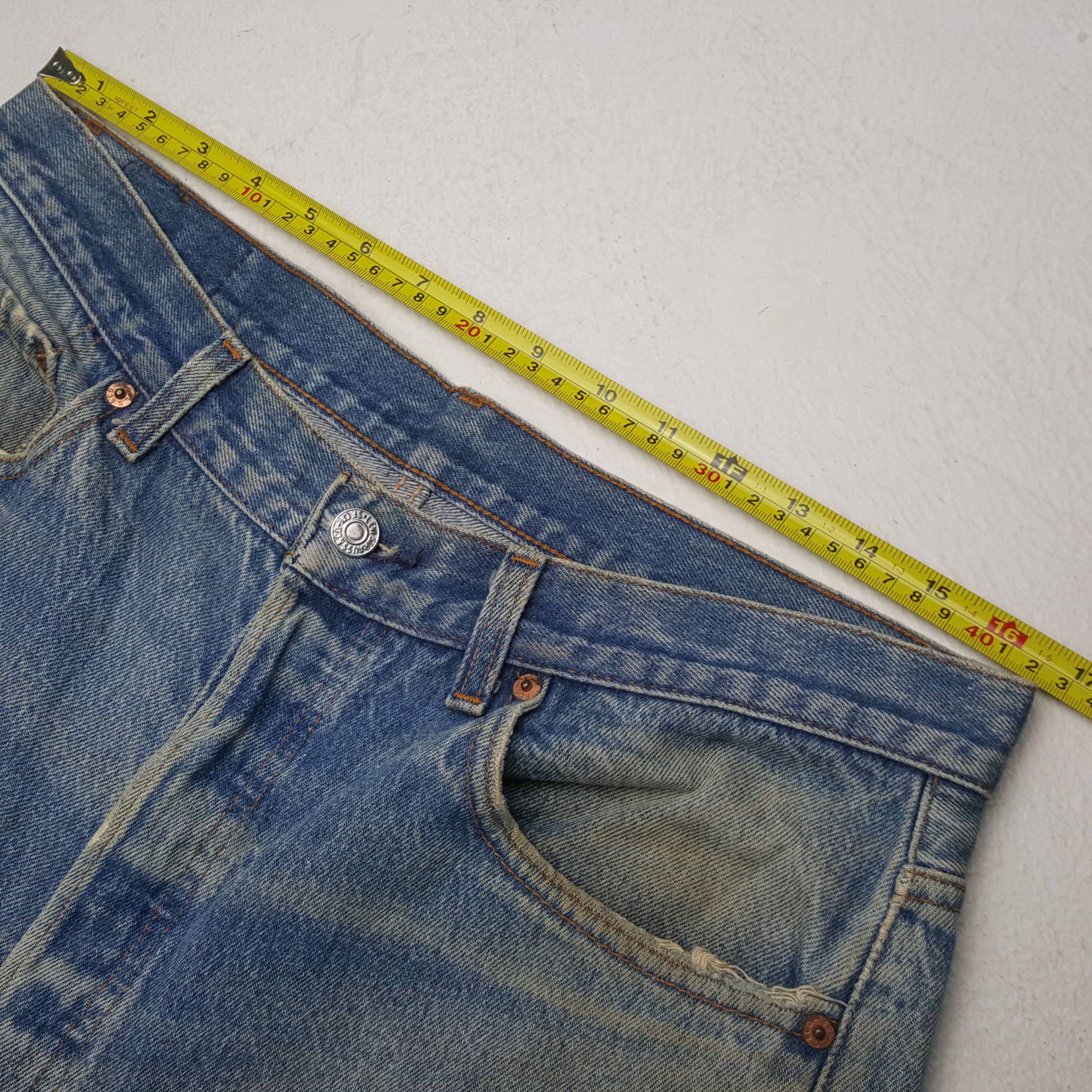 Levi's Levis Streetwear Style Distressed Jeans RR9 Size US 33 - 7 Thumbnail
