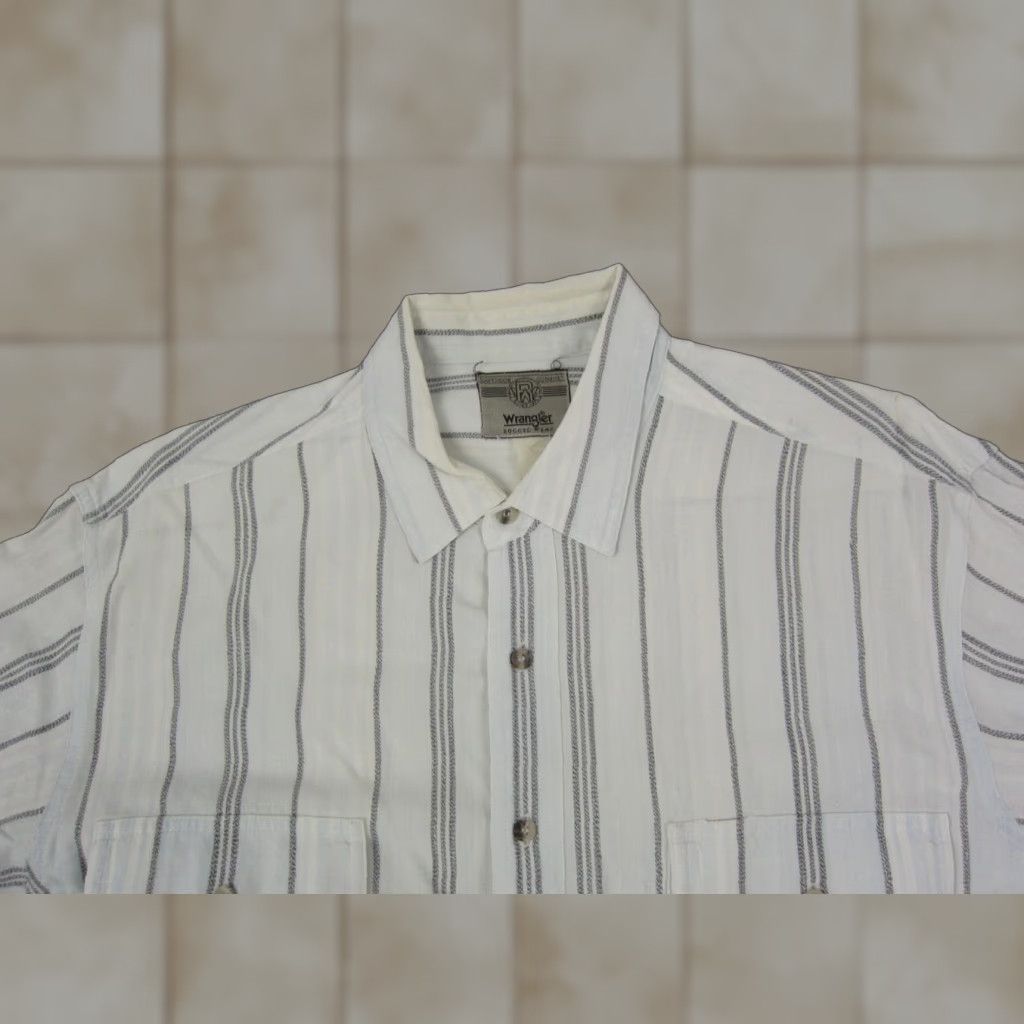Wrangler VINTAGE Wrangler Shirt Mens 2XL White Striped Western Cowboys Shirt Mens White Striped 2XL Wrangler Western Size US XXL / EU 58 / 5 - 1 Thumbnail