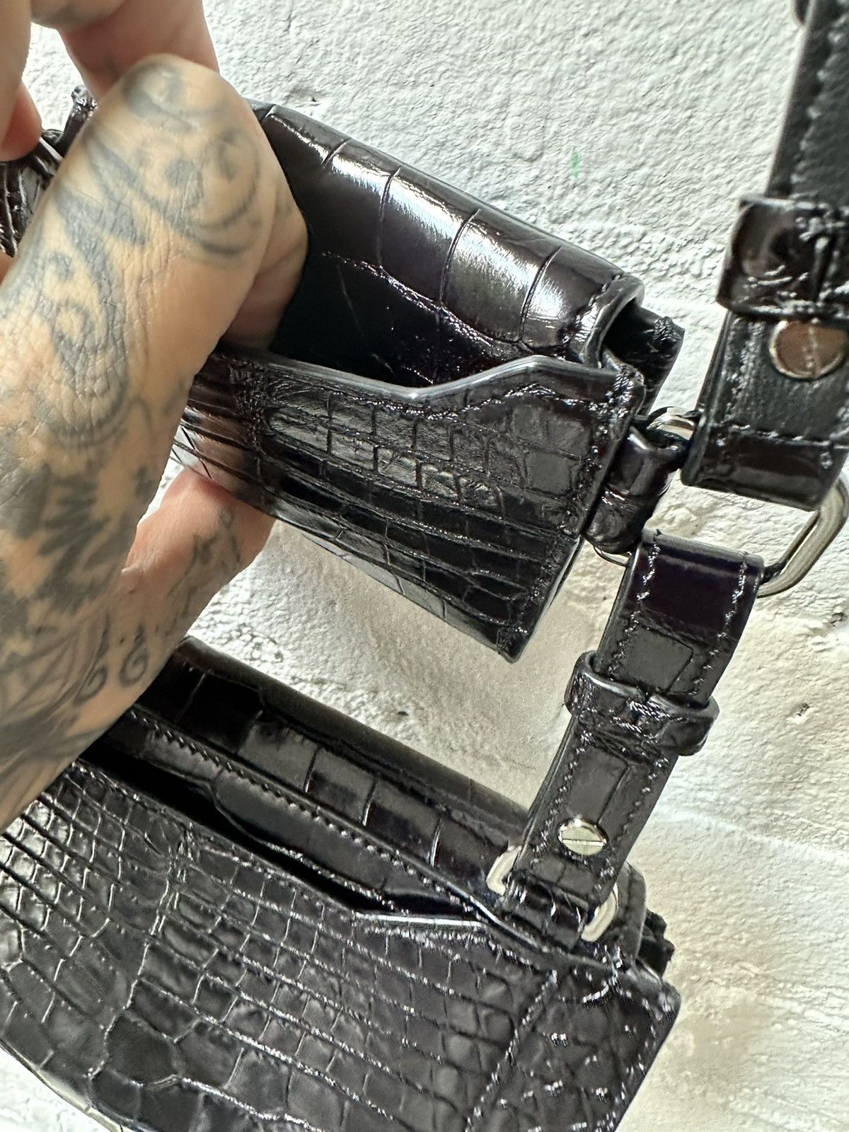 Dior DIOR 1 of 1 Black CROCODILE CROSSBODY Bag 4gseller Size ONE SIZE - 8 Thumbnail