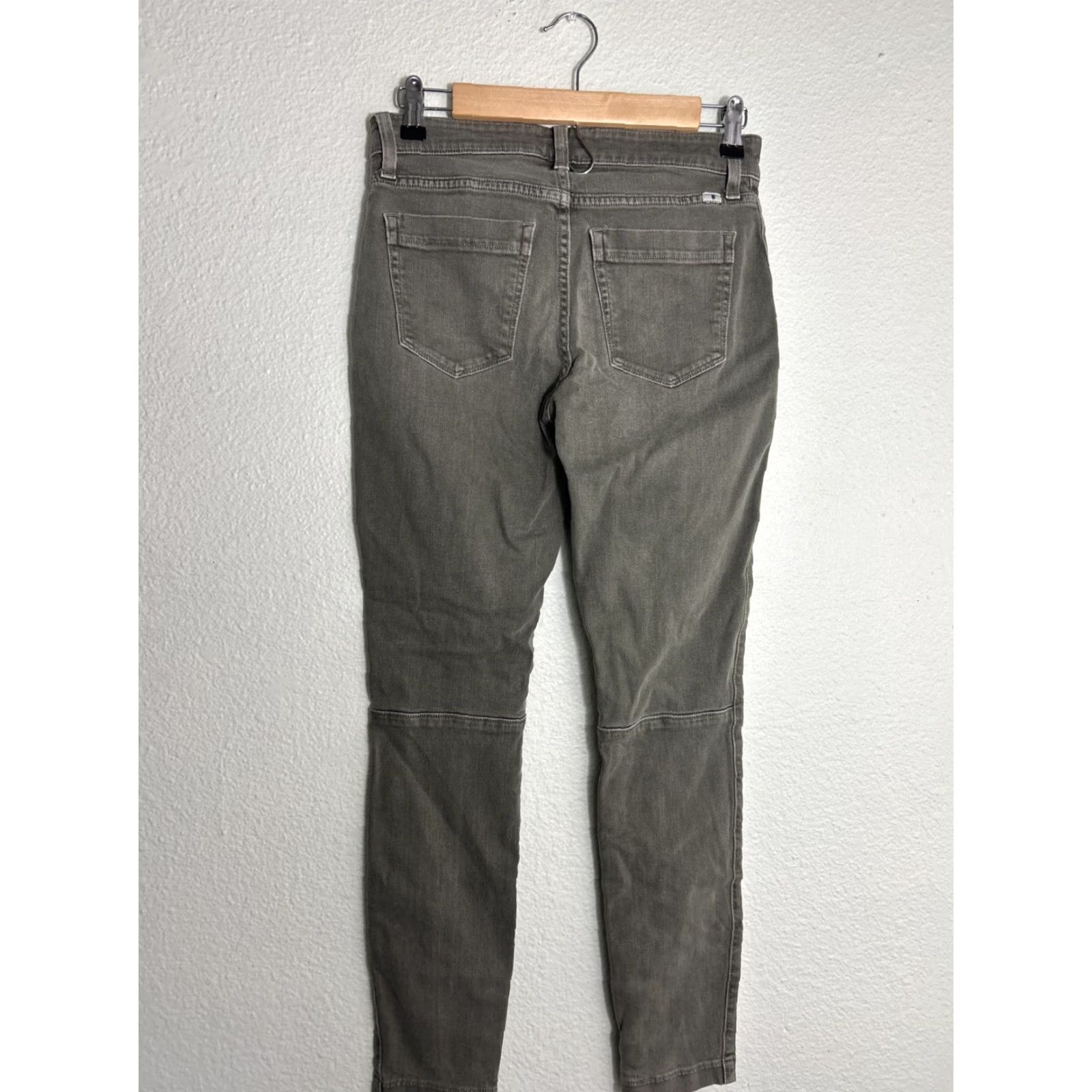 Lucky Brand Lucky Brand Women's Olive Green Brooke Skinny Moto Style Size 4 Jeans User: Lucky Brand Women's Olive Green Brooke Skinny Moto Style Size 4 Jeans Size 27" / US 4 / IT 40 - 7 Thumbnail
