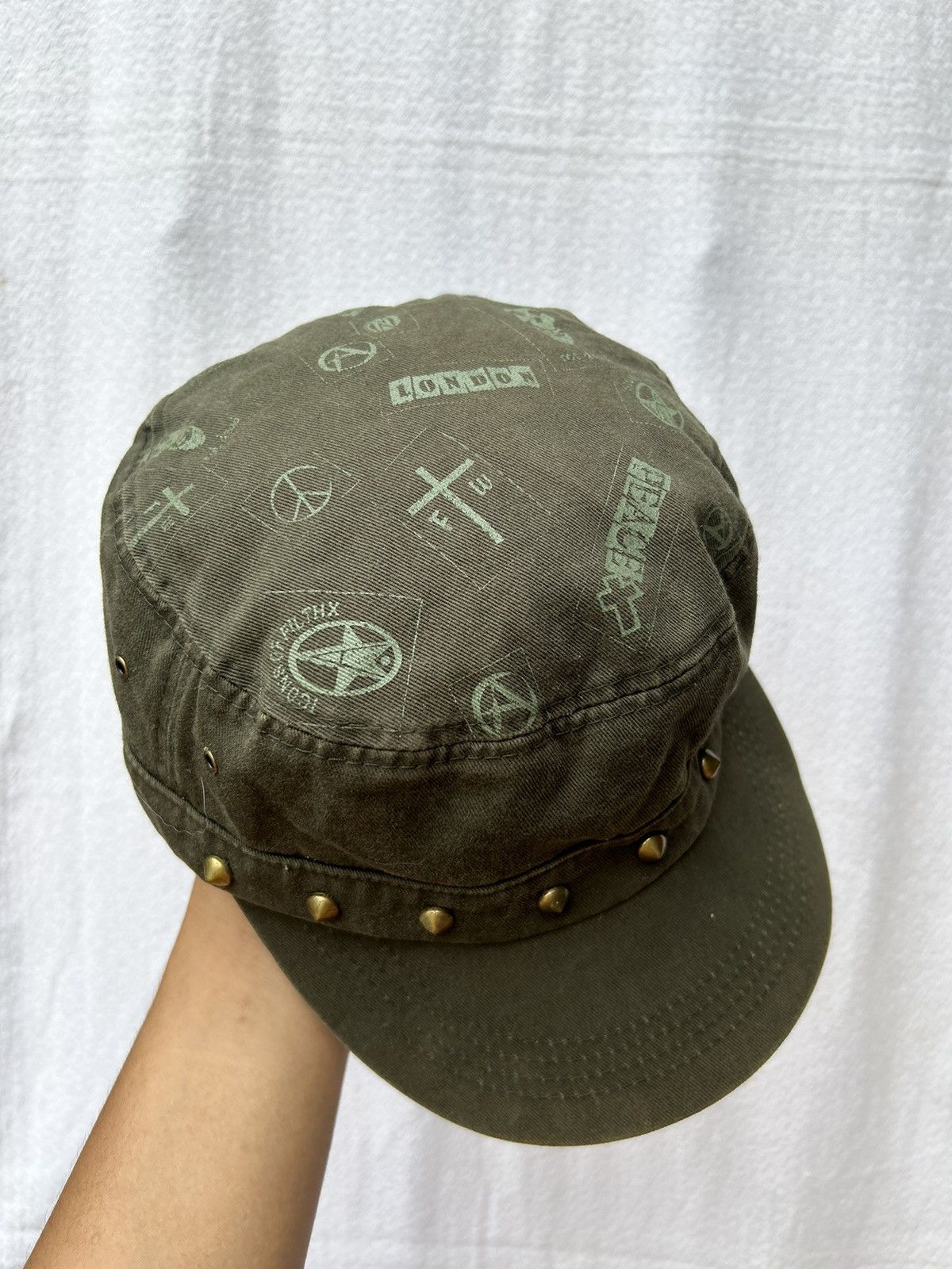 If Six Was Nine × Japanese Brand × Le Grande Bleu (L.G.B.) Japanese style cross skull studded hats Size ONE SIZE - 2 Thumbnail
