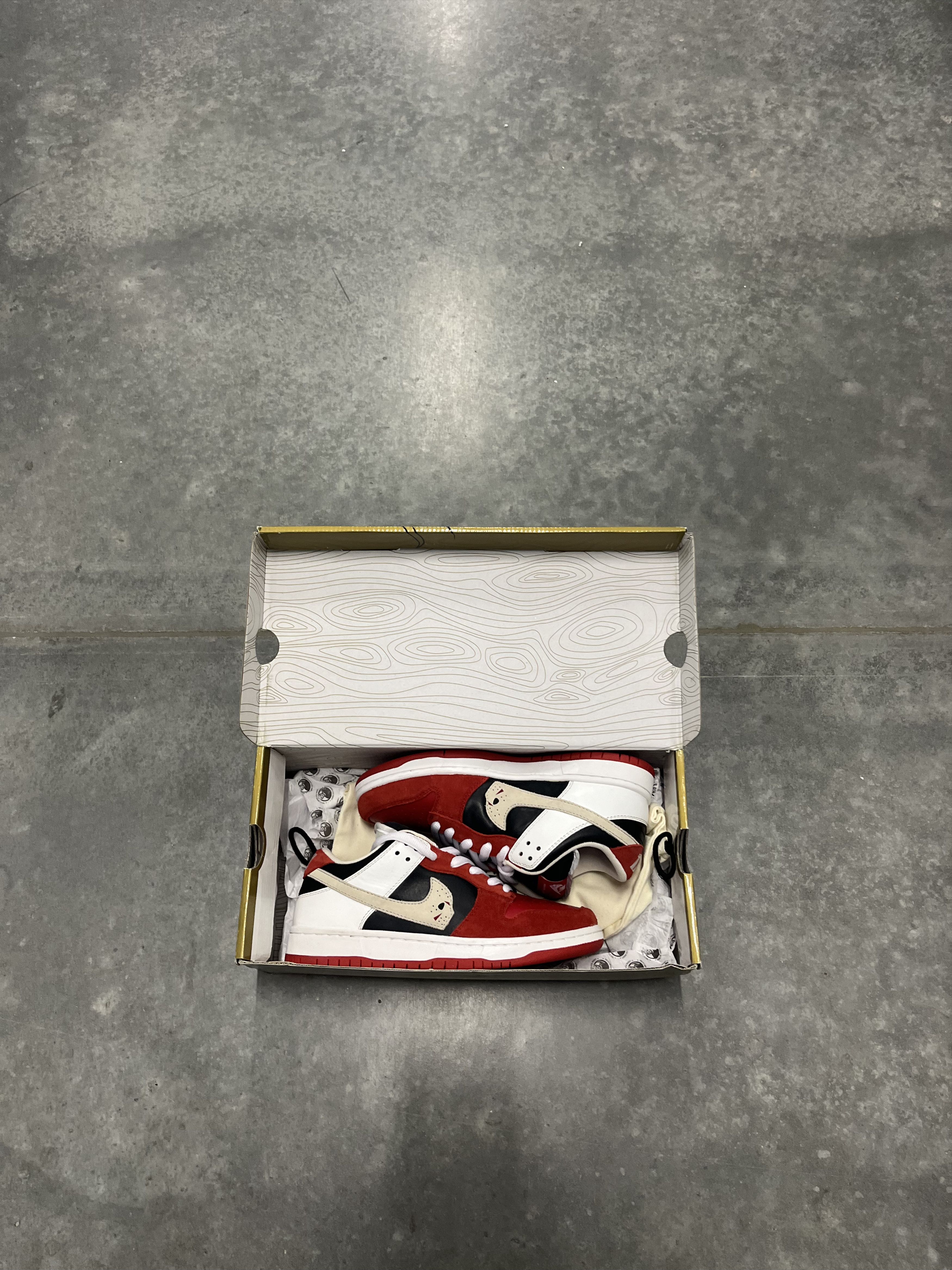 Warren Lotas Warren Lotas Jason SB Dunk Low Red sz 6 Size US 6 / EU 39 - 3 Thumbnail