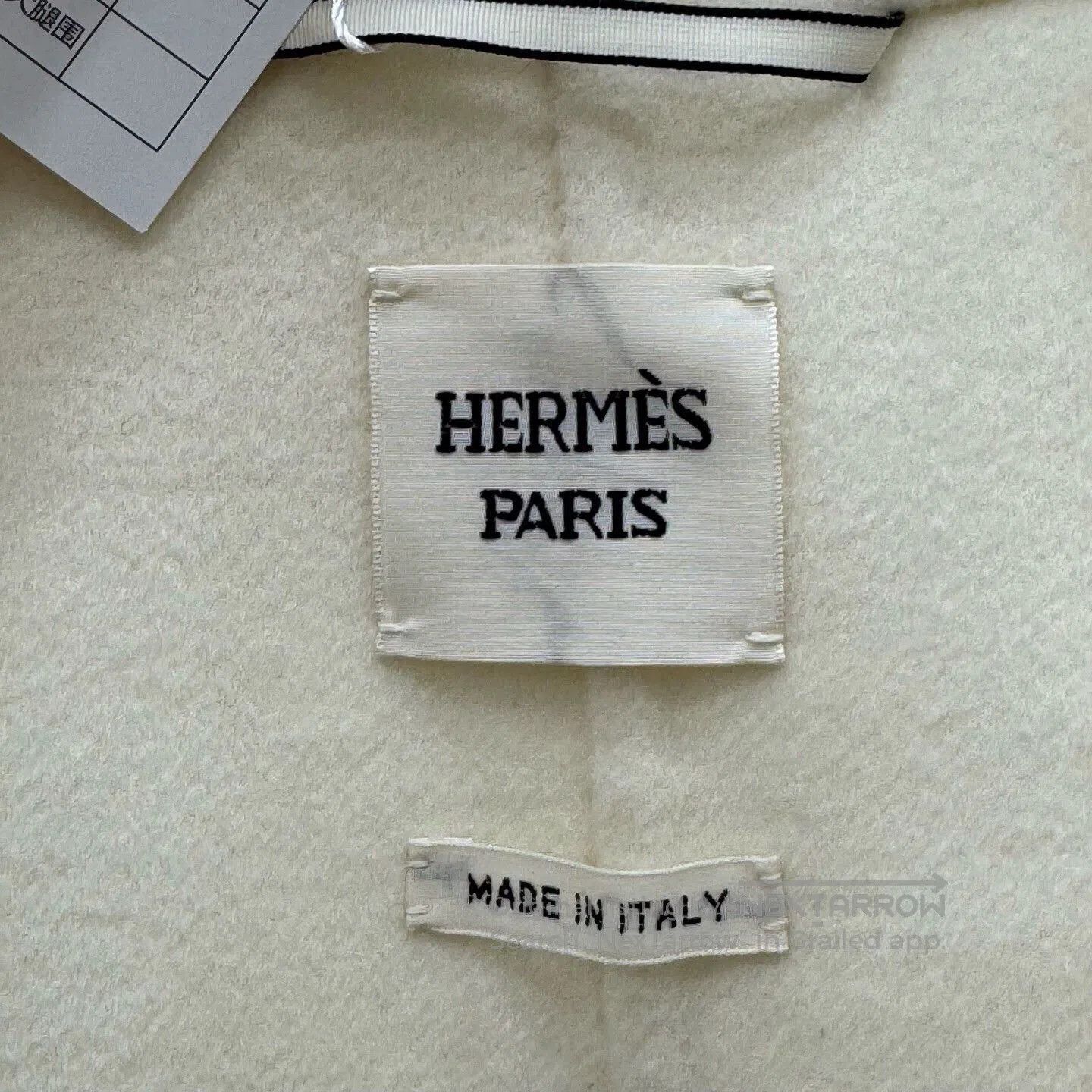 Hermes Hermes White Cashmere Mid-Length Coat. Size XXS / US 00 / IT 34 - 3 Thumbnail