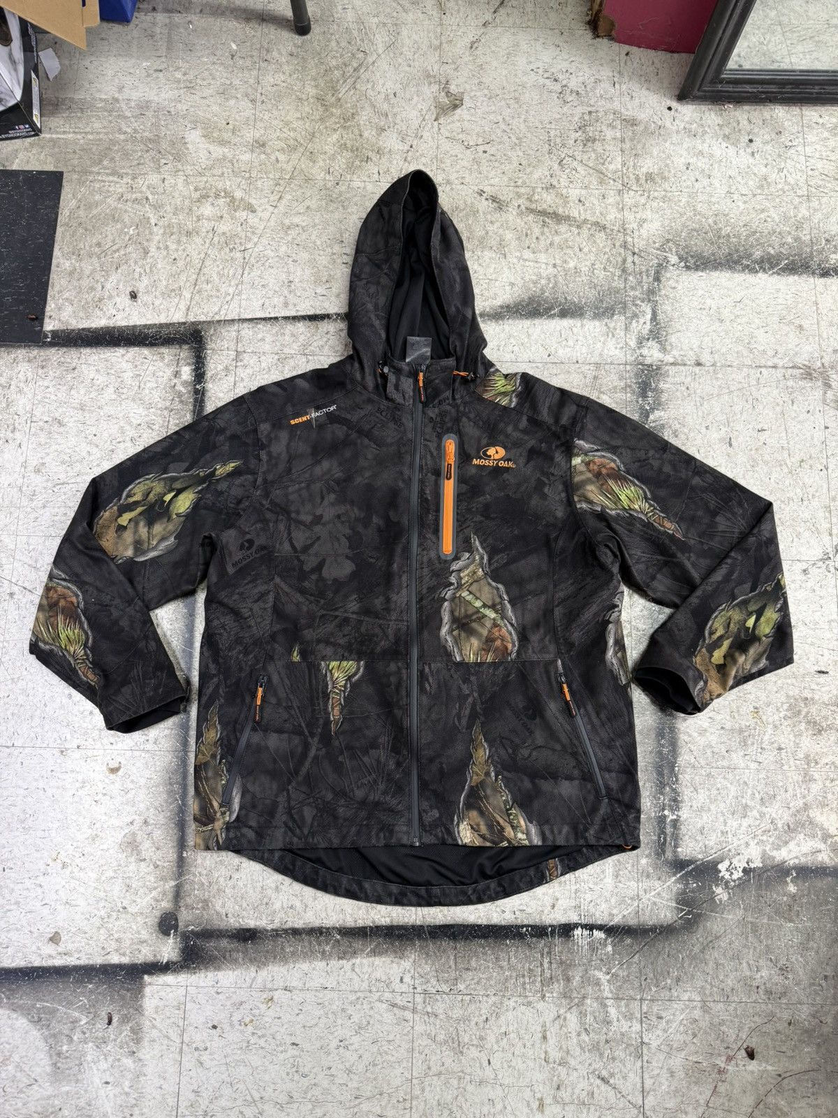 Mossy Oaks Mossy Oak Real Eclipse Camo Full Zip Scent Factor Jacket Size US L / EU 52-54 / 3 - 1 Thumbnail