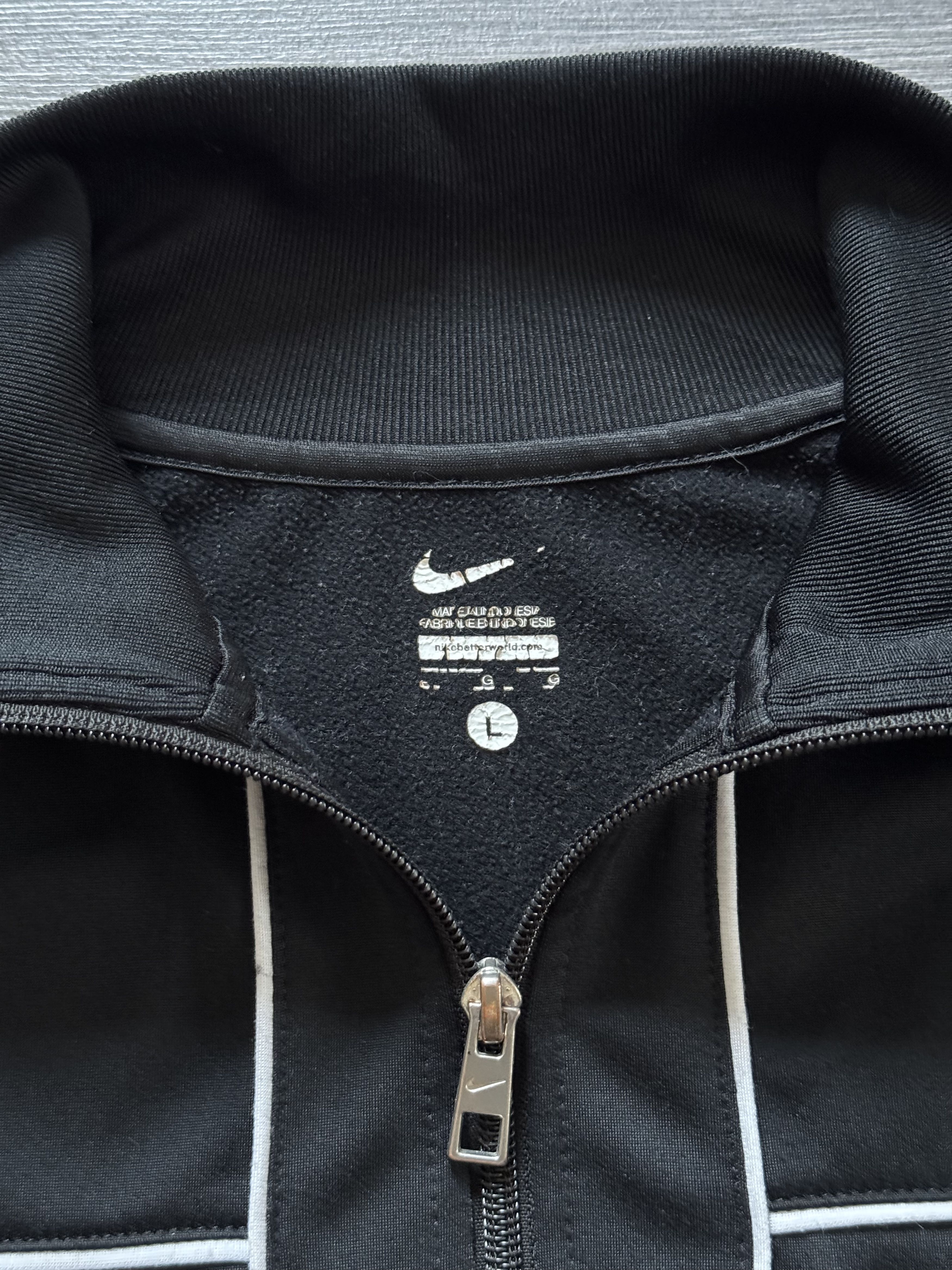 Nike Vintage Nike swoosh track jacket nice Size US L / EU 52-54 / 3 - 5 Thumbnail