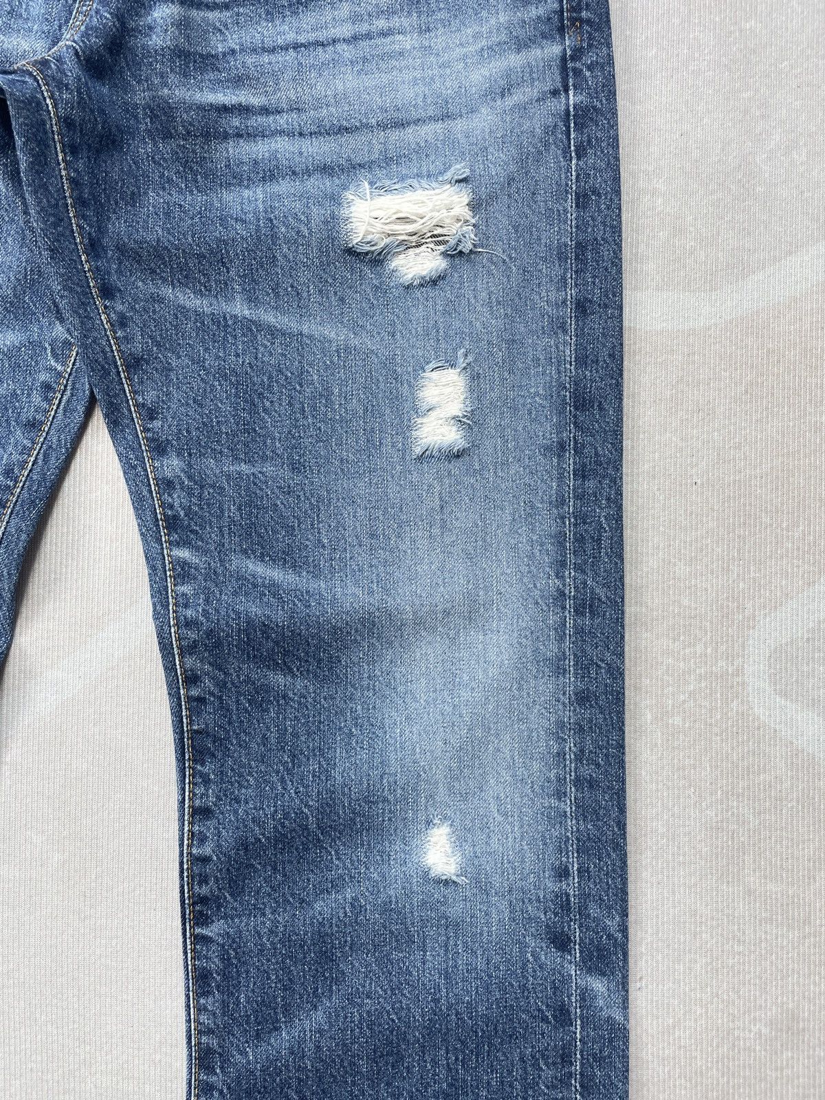 AG Adriano Goldschmied ADRIANO GOLDSCHMIED SLIM STRAIGHT JEANS Size US 30 / EU 46 - 8 Thumbnail