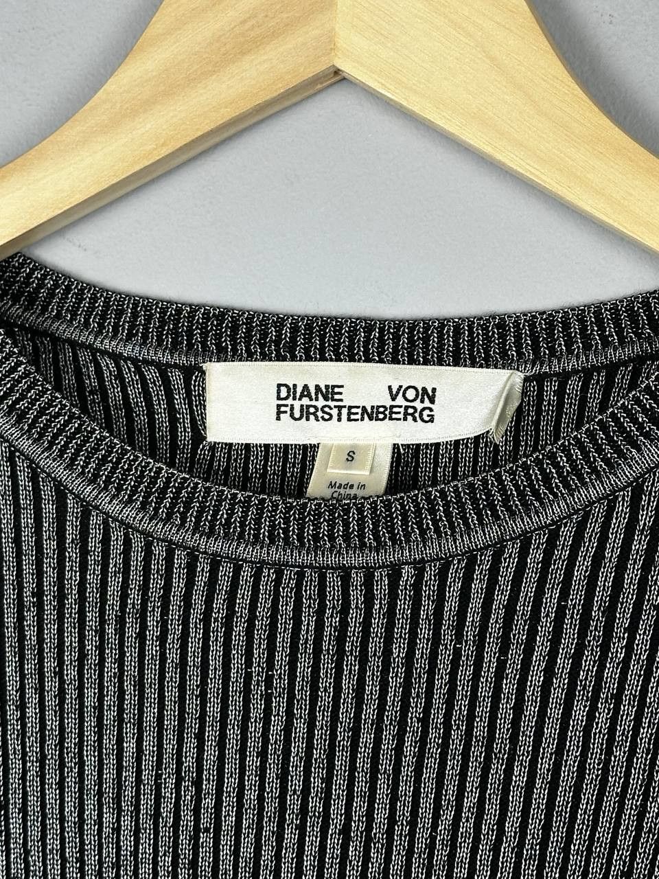 Diane von Furstenberg DIANE VON FURSTENBERG Avant Garde Silk Slim Tank Top Size S / US 4 / IT 40 - 4 Thumbnail