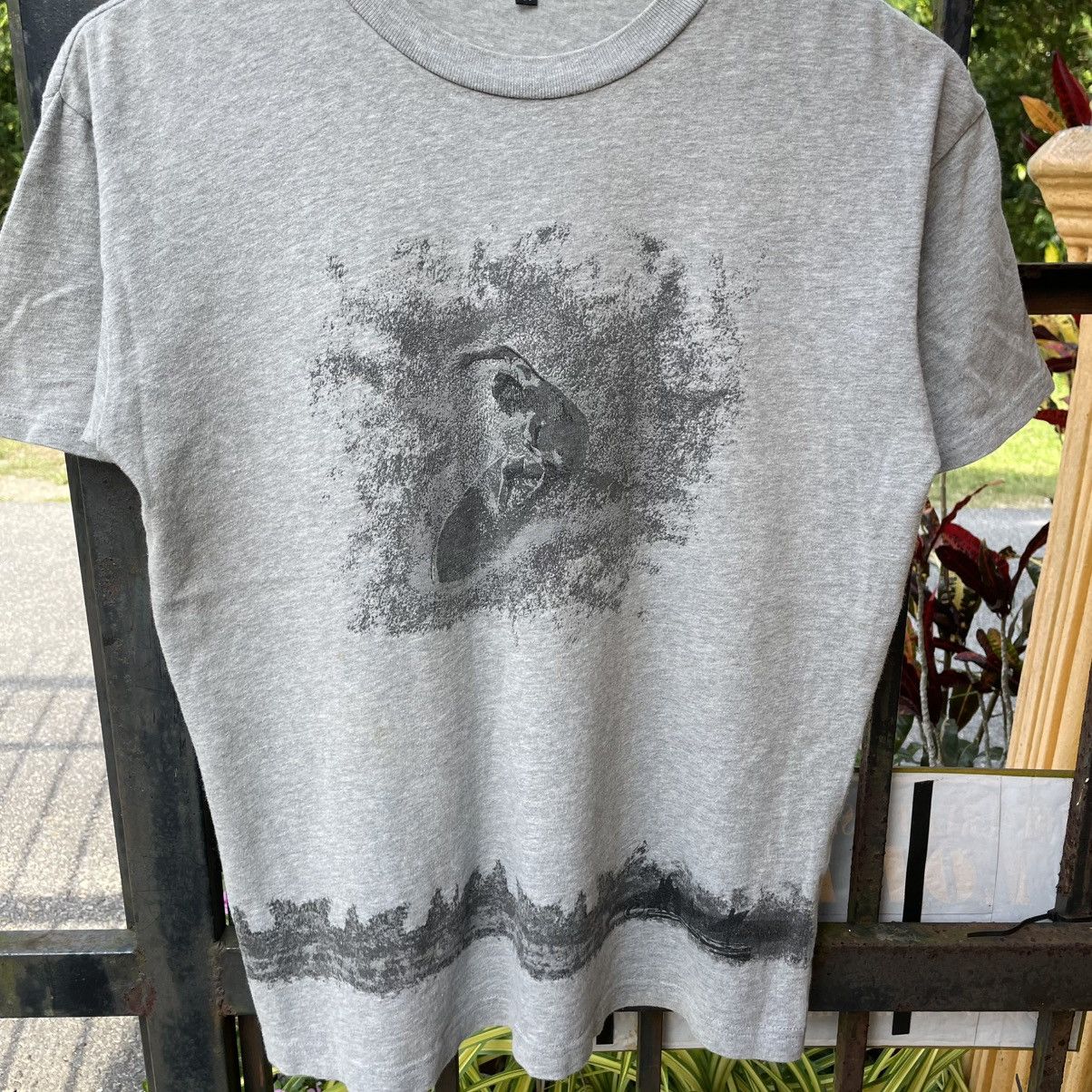 Other 🔥Vintage 00s Graphic Of Surf Air Waves Man Surf Skate Tee Size US S / EU 44-46 / 1 - 4 Thumbnail