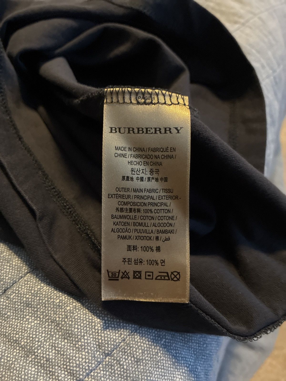 Burberry Burberrys embroidered T-shirt Size US L / EU 52-54 / 3 - 4 Thumbnail