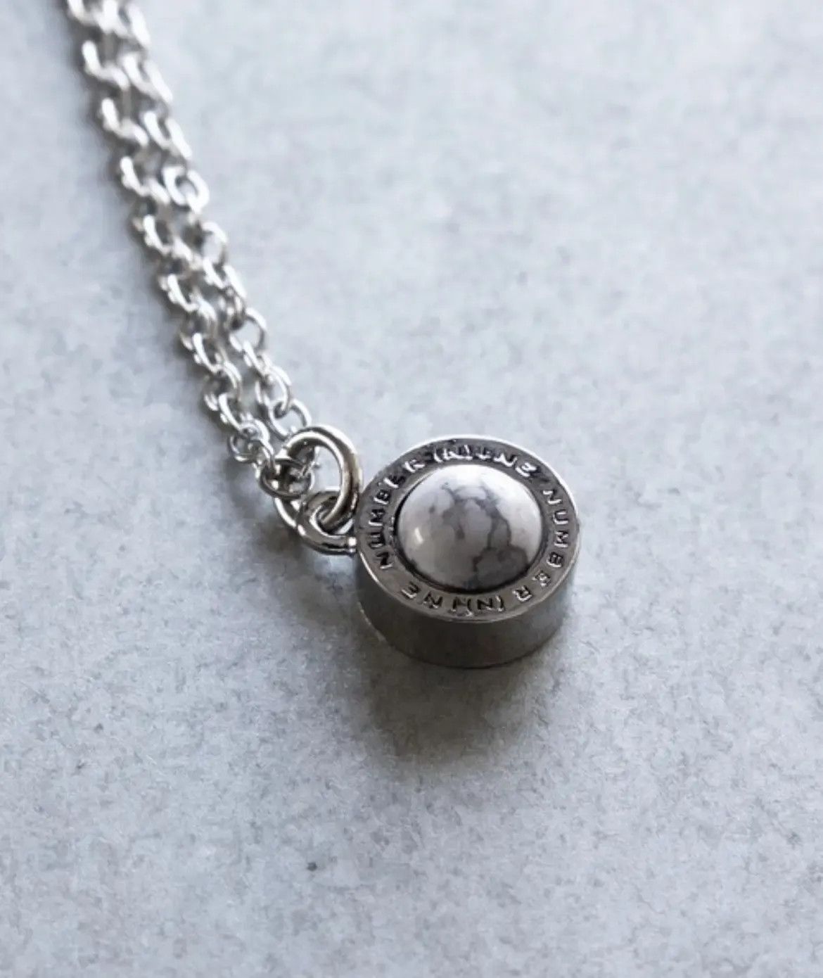Number (N)ine LAST ONE! Number nine round logo stone charm necklace Size ONE SIZE - 2 Thumbnail
