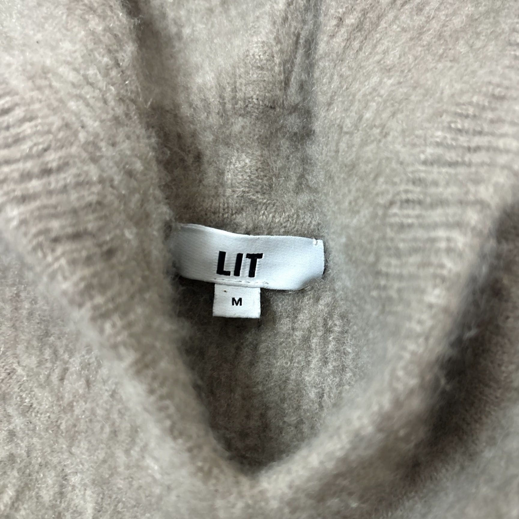 Vintage VINTAGE Women’s LIT Activewear Sweater Hoodie Pullover 100% Cashmere Beige M Quartz Angel Oscar? Size M / US 6-8 / IT 42-44 - 2 Thumbnail