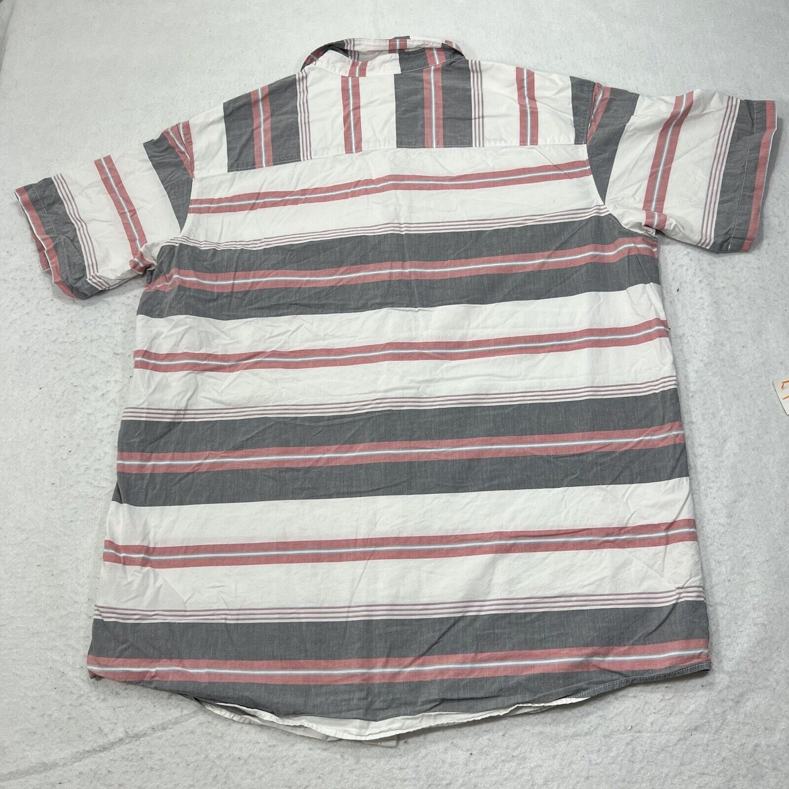 Columbia Columbia Sportswear Button Front Pocket Shirt Red Striped Size US XL / EU 56 / 4 - 9 Thumbnail