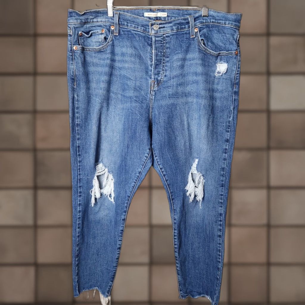 Levi's Levi's Womens Plus Wedgie Skinny Button Fly Raw Hem Distressed Jeans-Size 22W Blue-Plus Jeans Womens Girls? Size 40" / US 18 - 1 Thumbnail