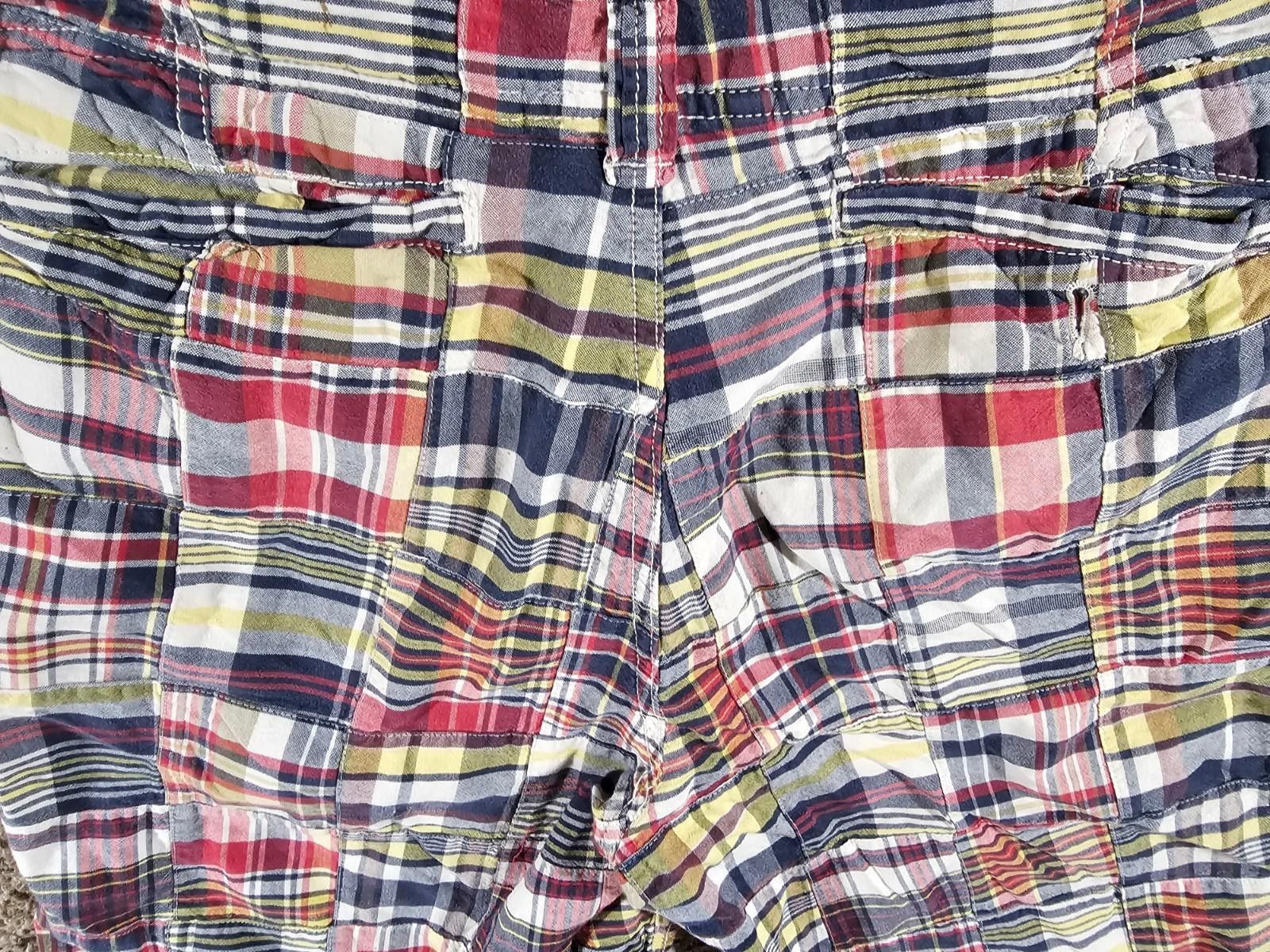 Old Navy OldNavy Cargo Shorts 33 Madras Patchwork Prep Vacation Plaid Size US 33 - 7 Thumbnail
