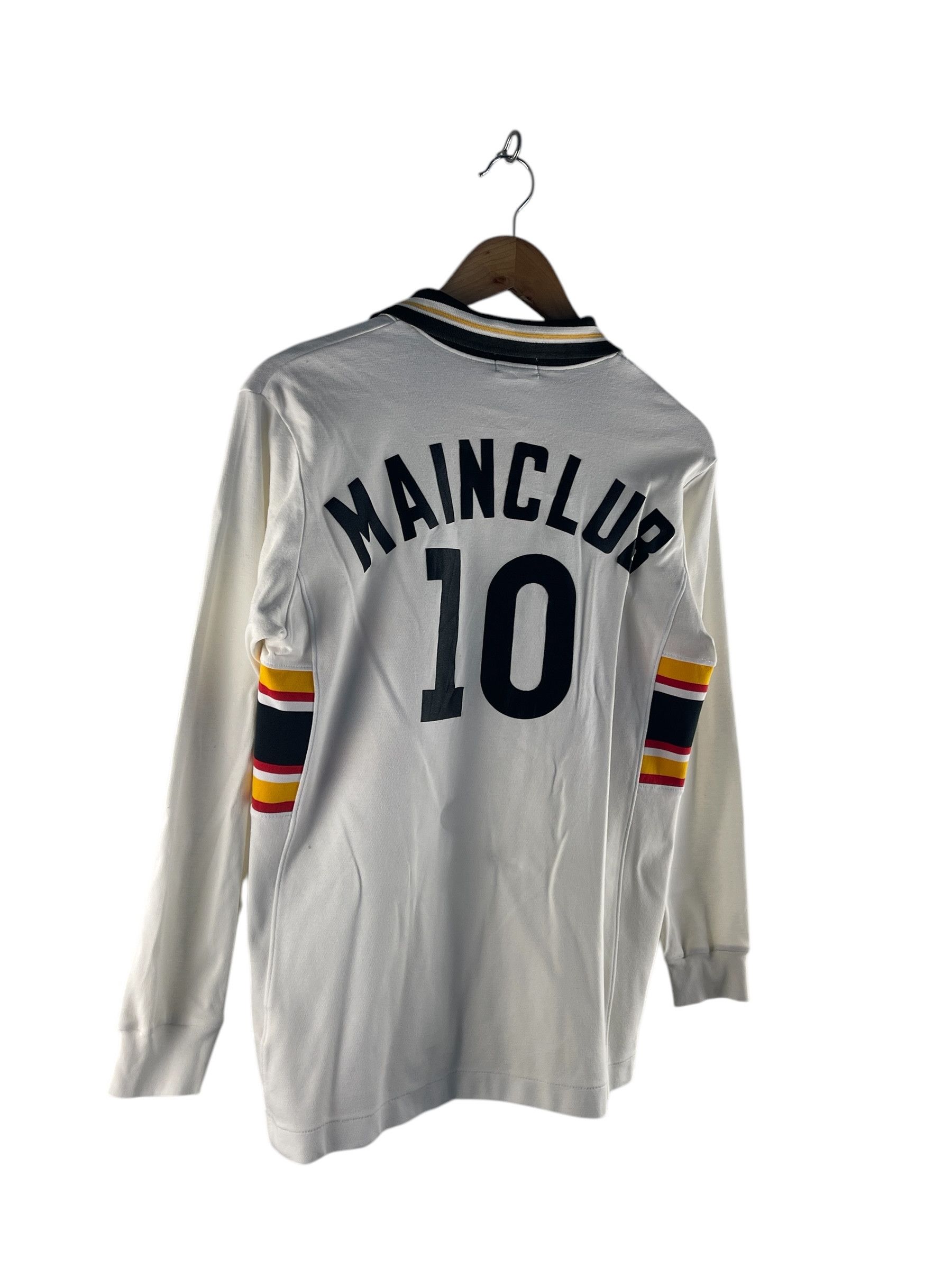 Asics Vintage Mainclub 10 Asics Soccer Jersey Shirt Size US S / EU 44-46 / 1 - 5 Thumbnail