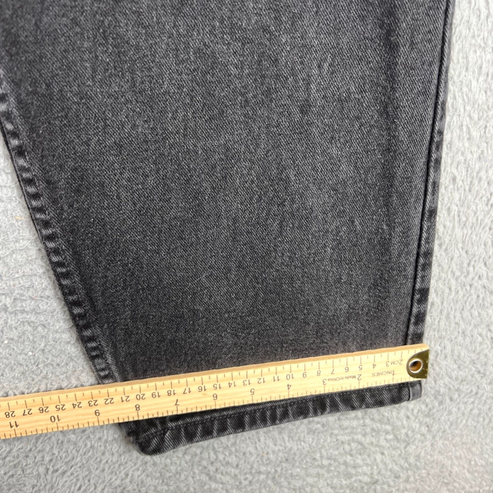 Tommy Hilfiger VINTAGE Tommy Hilfiger Tommy Jeans Men's Jeans 38x34 Black Mid Rise Straight Flag Logo Denim Size US 38 / EU 54 - 2 Thumbnail