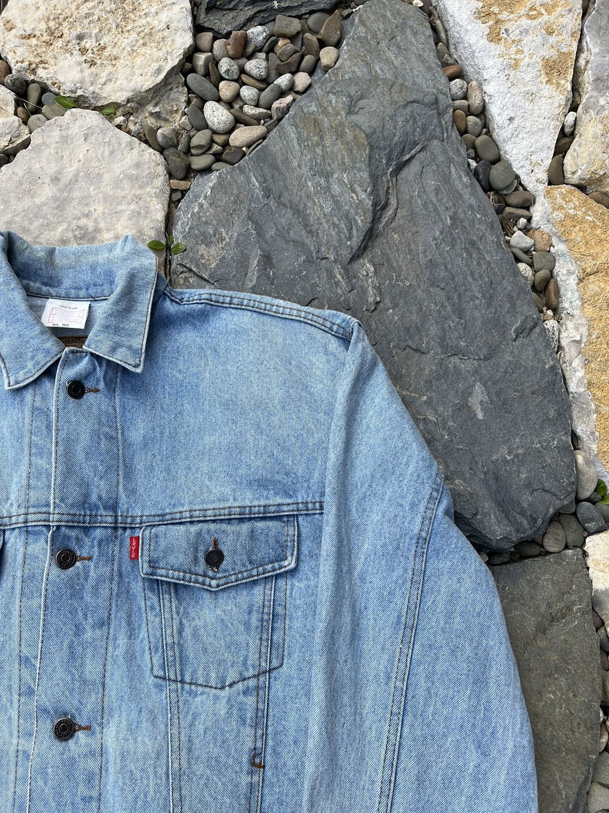 Levi's × Levi's Vintage Clothing × Vintage Vintage 80s Levi’s denim distressed trucker jacket washed Size US XL / EU 56 / 4 - 3 Thumbnail