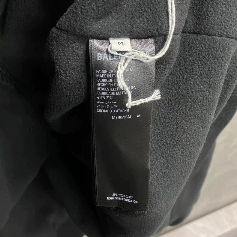 Balenciaga Balenciaga The latest black polar fleece embroidered logo Size US M / EU 48-50 / 2 - 5 Thumbnail