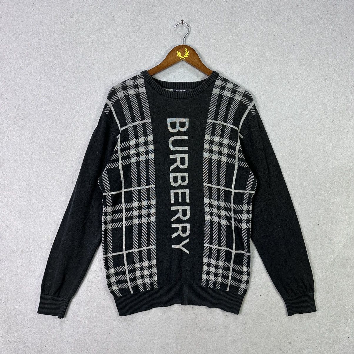 Burberry Vintage Y2K Burberry London Big Logo Nova Check Knit Size US XL / EU 56 / 4 - 1 Thumbnail