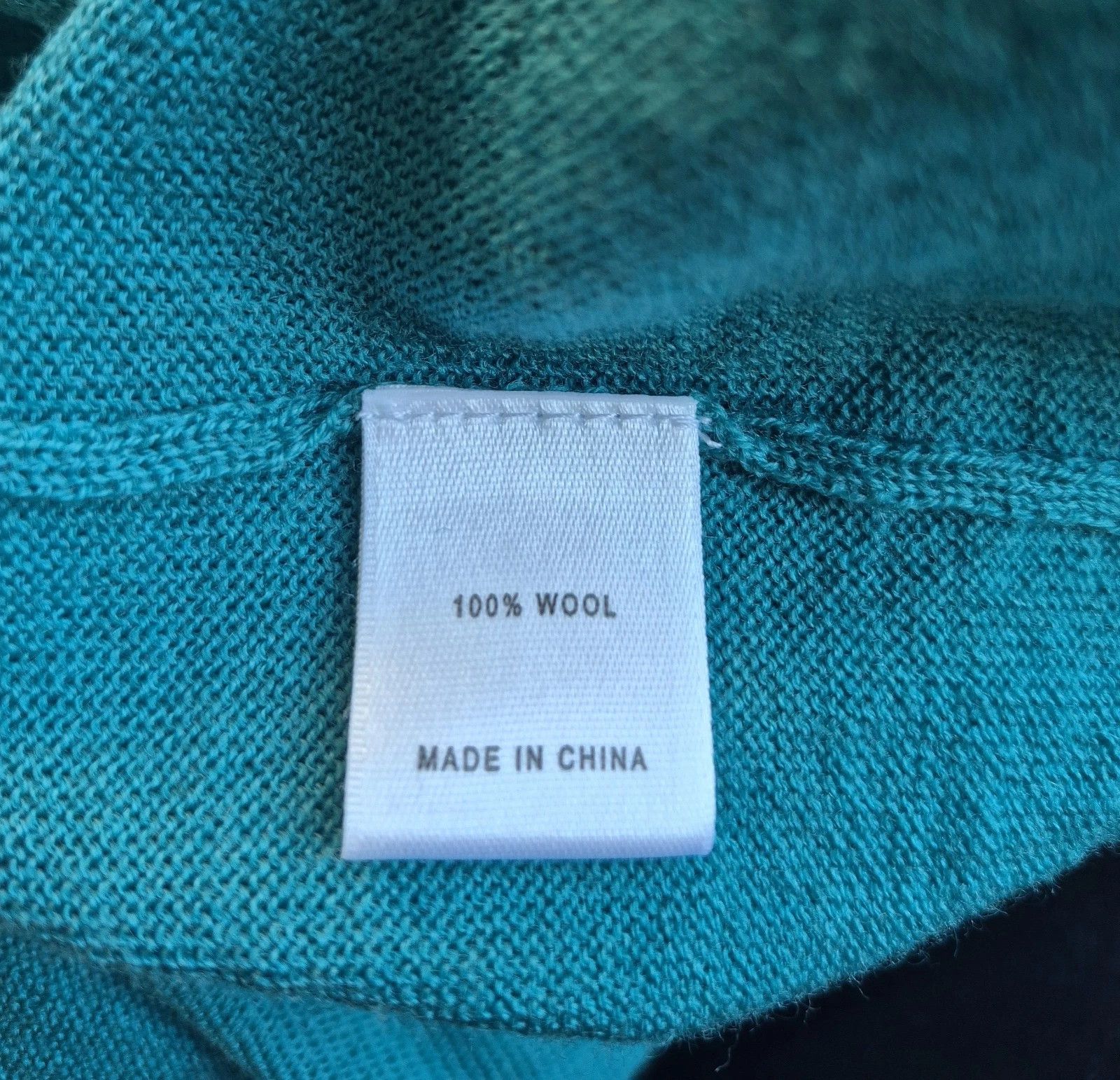 St. John Sweater Turquoise 100% Wool Long Slv Asymmetrical Hem Size P Size S / US 4 / IT 40 - 5 Thumbnail
