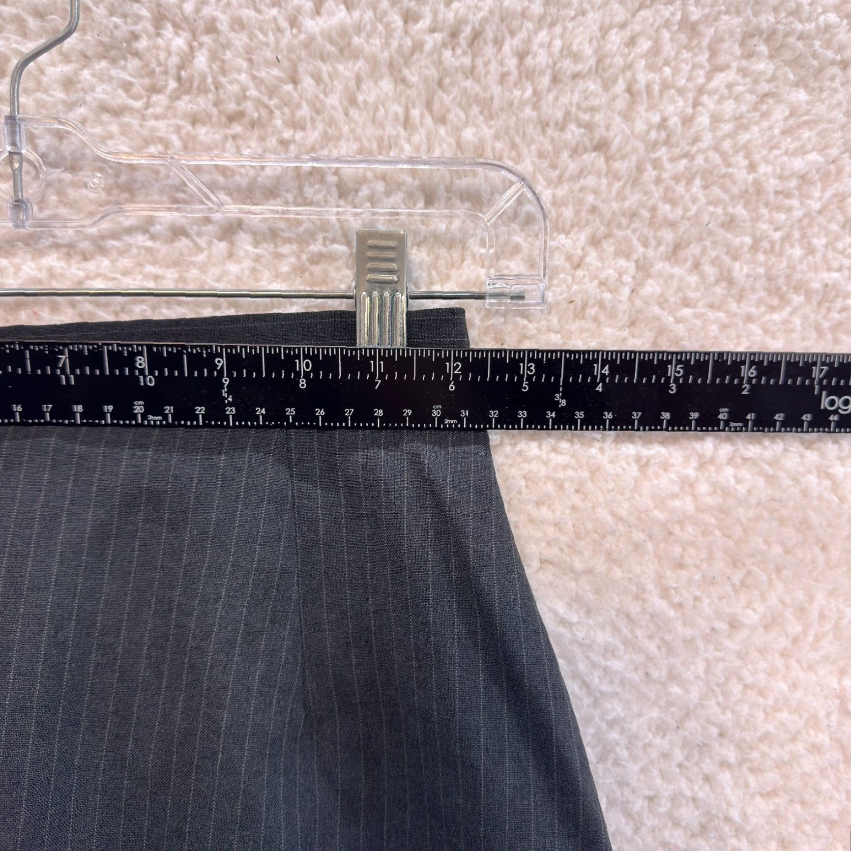 Vintage VINTAGE 90s Y2K Knee Pencil Skirt 8 Medium Grey Pinstripe Office Fairy Corpcore Womens Size 30" / US 8 / IT 44 - 4 Thumbnail