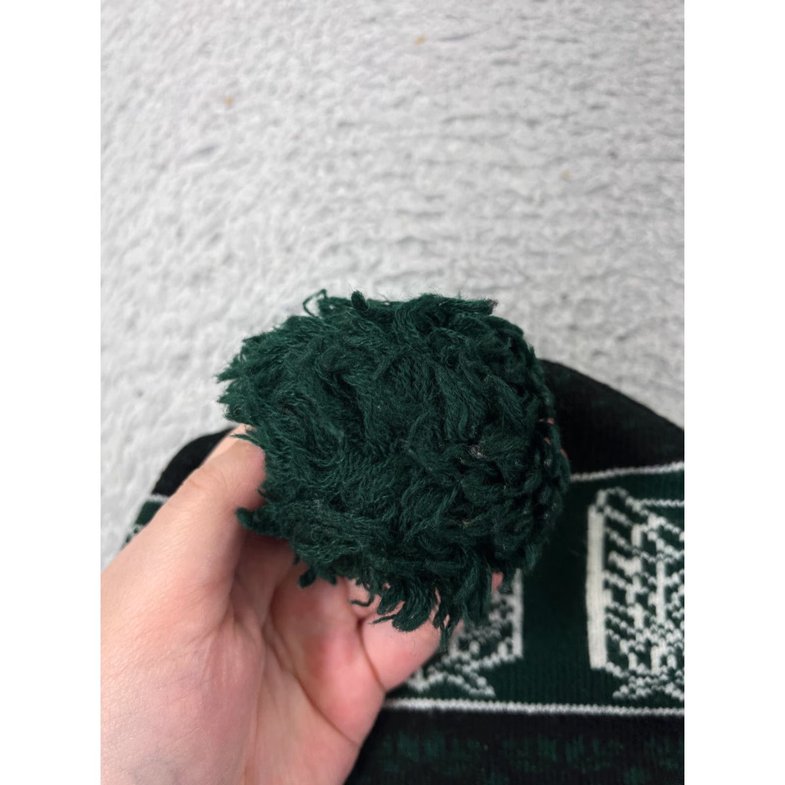 Hot Topic Attack On Titan Beanie Toque Adult One Size Green Anime Knit Hat - Hot Topic Size ONE SIZE - 4 Thumbnail