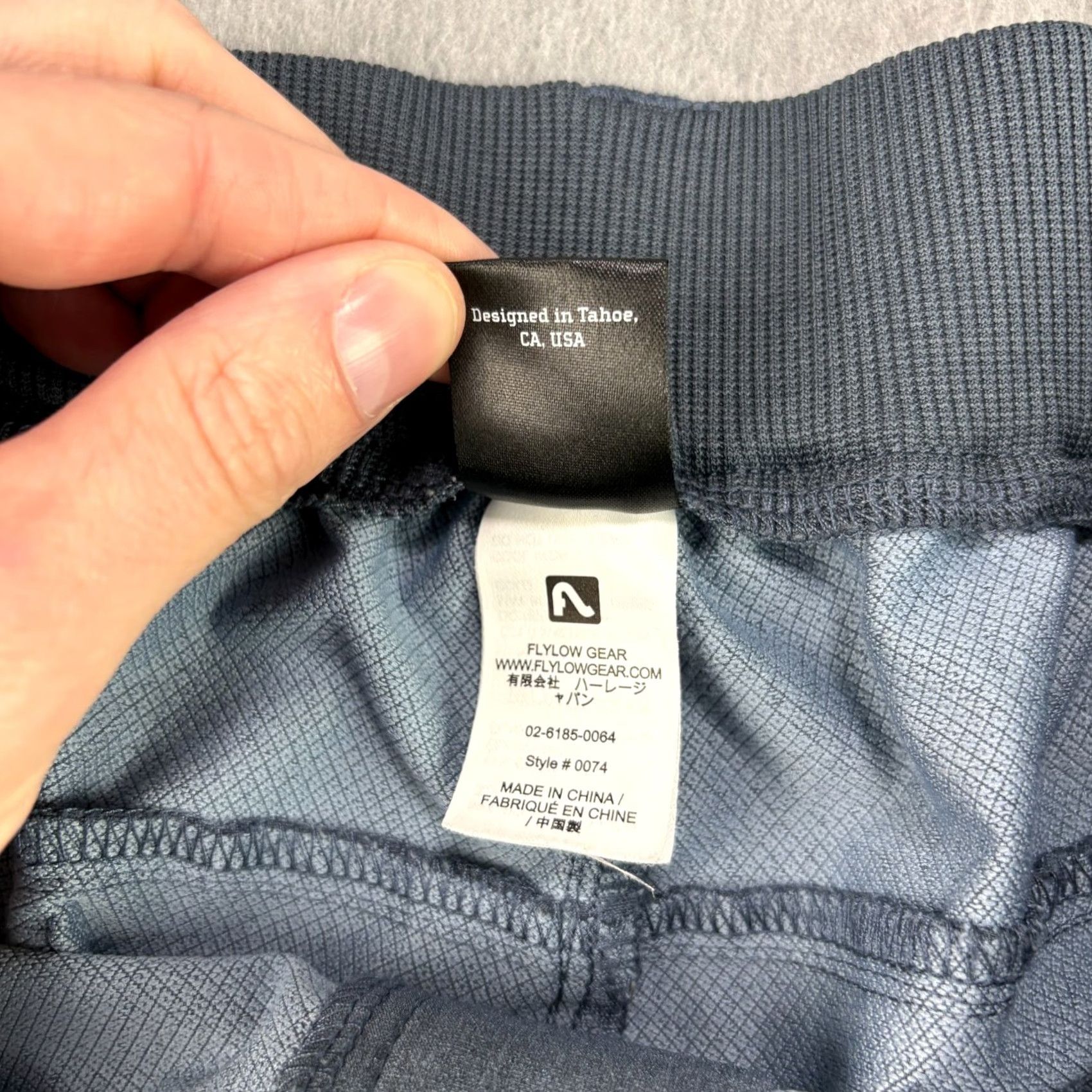Flylow Flylow Shorts Mens Medium Blue Chino Performance Stretch Outdoor Hiking Biking Size US 31 - 4 Thumbnail