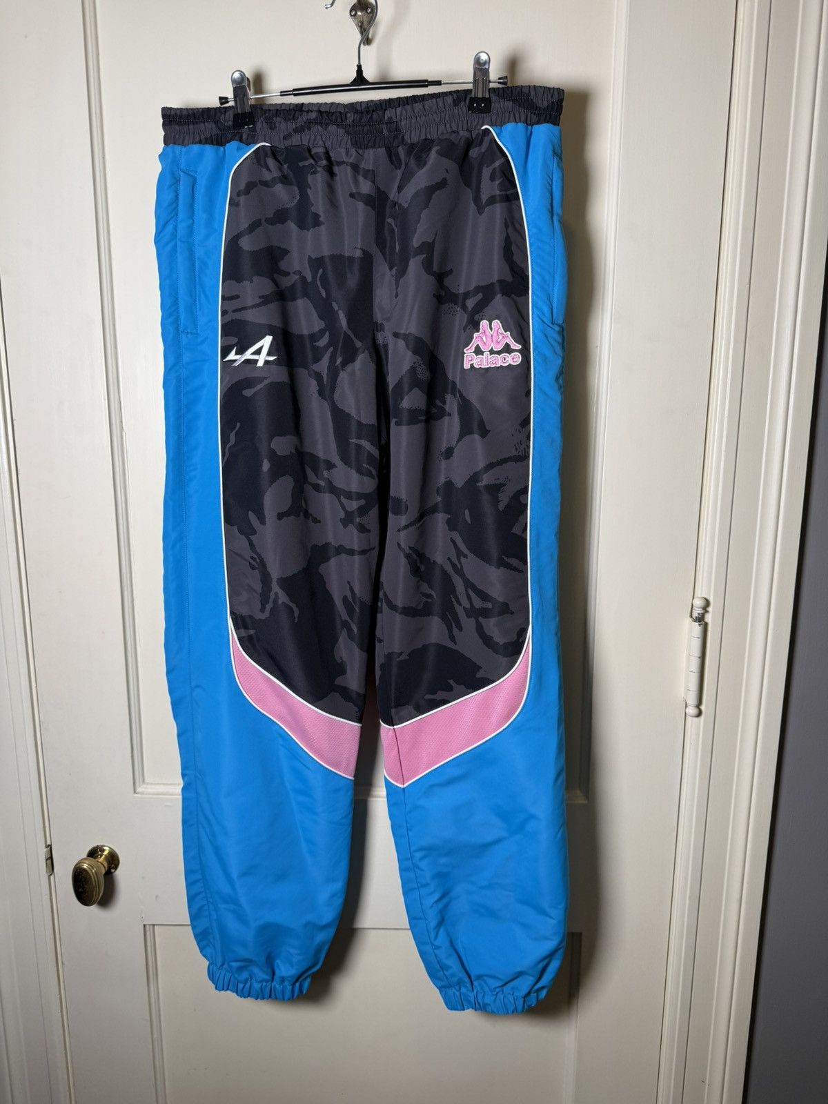 Kappa × Palace Palace x Kappa For Alpine Tracksuit Pant "Night Desert Camo" Size US 34 / EU 50 - 2 Thumbnail