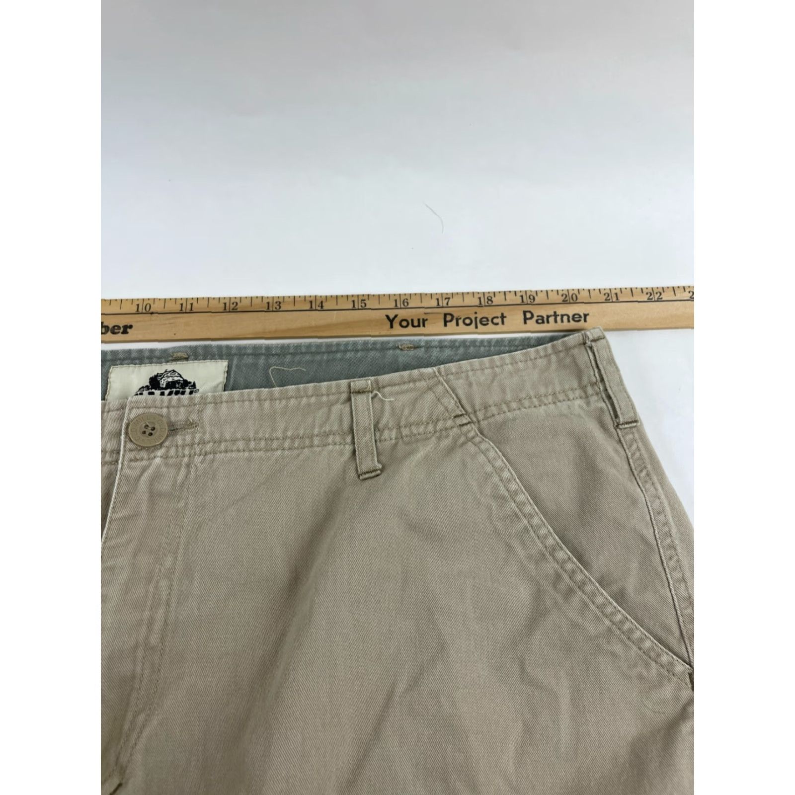 MILLY Old Mill Shorts Mens 40 Tan Cargo Pockets Outdoors Hiking RN20849 Cotton Brown Regular Cargo shorts Mens 40 Tan Outdoor Pockets Cargo - Size US 41 - 4 Thumbnail