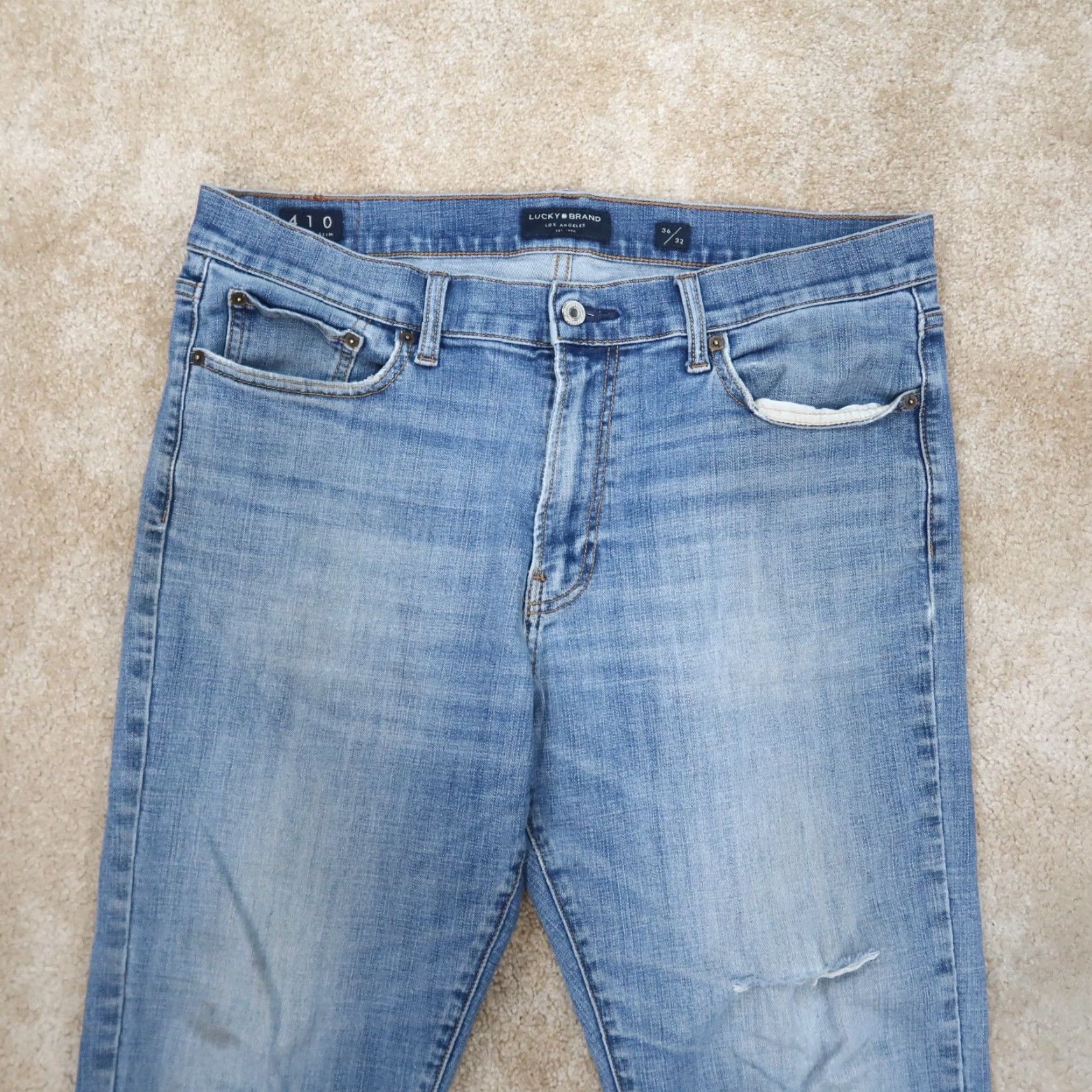 Lucky Brand Lucky Brand 410 Jeans Men Athletic Slim Straight 36x32 Blue Denim Grounded by 5-Pocket Design Size US 36 / EU 52 - 4 Thumbnail