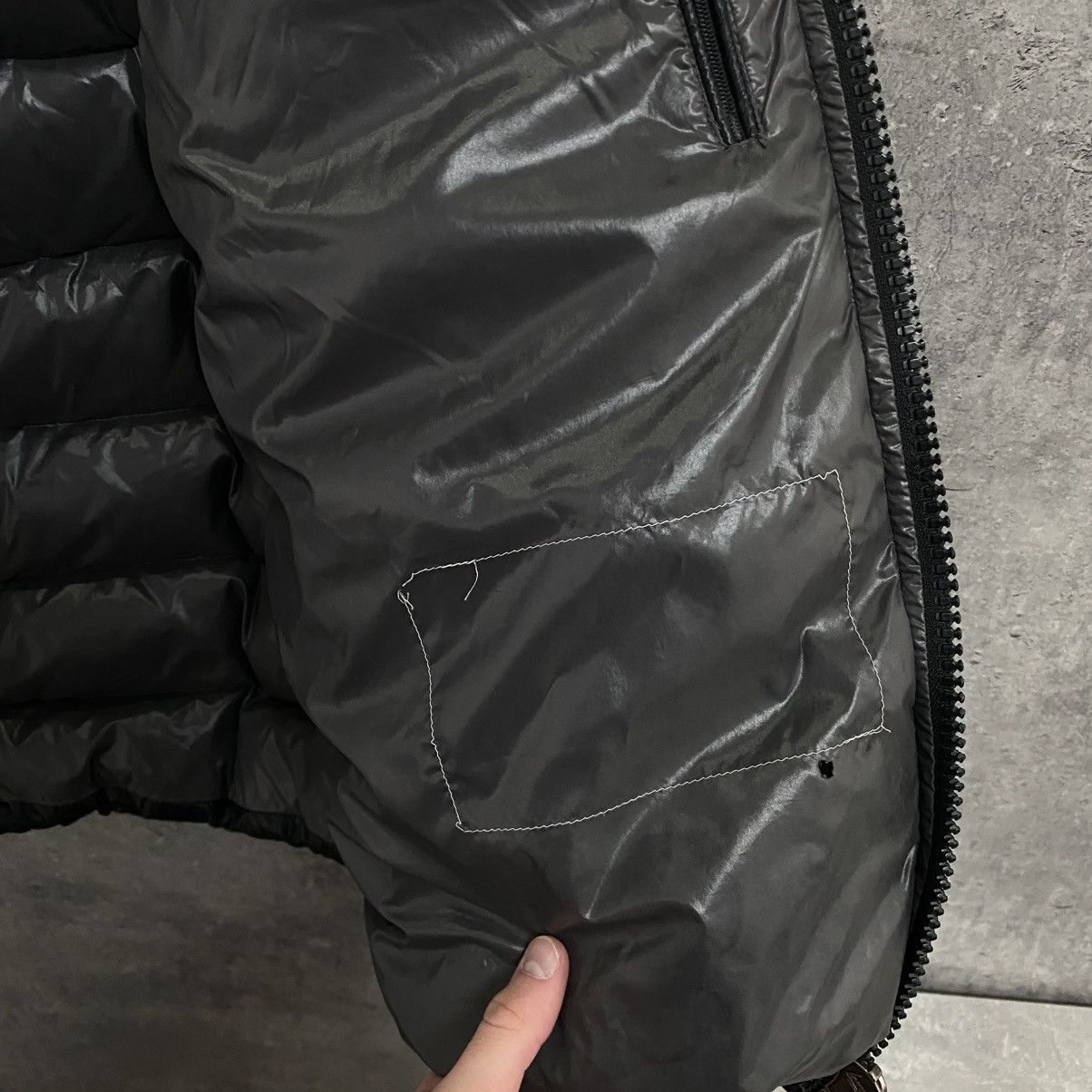 Moncler Vintage Moncler Puffer Jacket Size US XL / EU 56 / 4 - 16 Thumbnail