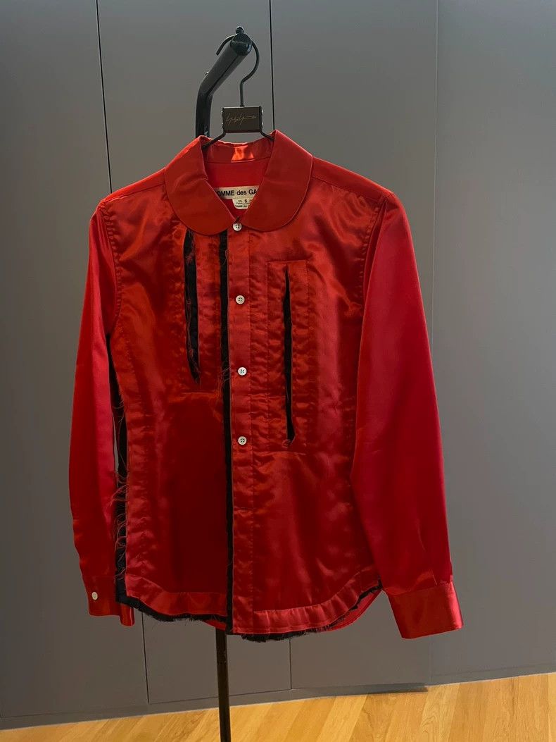 Comme des Garcons Comme Des Garcons Main Line Red Tear Shirt Size S / US 4 / IT 40 - 1 Thumbnail