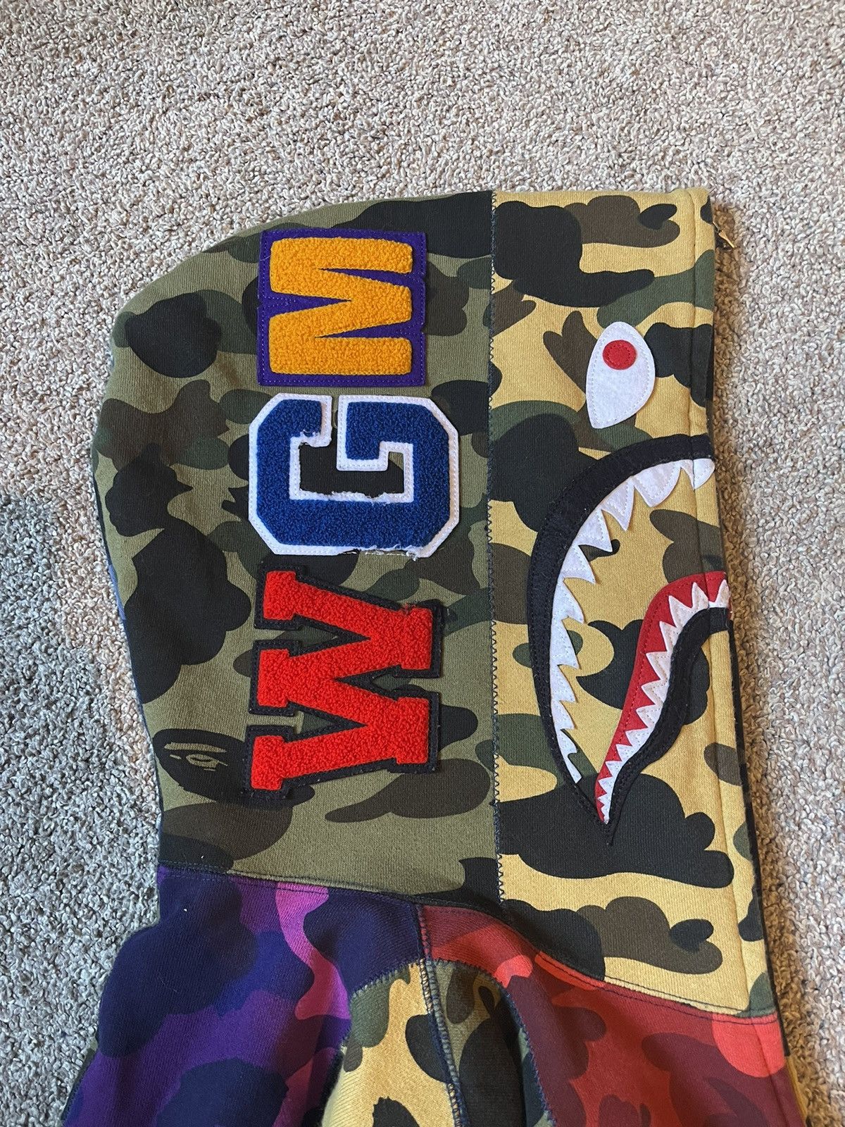 Bape Bape multi camo shark hoodie Size US L / EU 52-54 / 3 - 3 Thumbnail