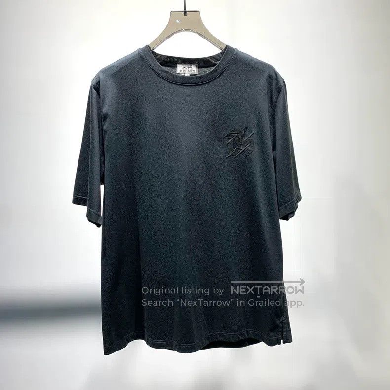 Hermes Hermes Front Patched Dark Short Sleeve T-Shirt Size US L / EU 52-54 / 3 - 1 Thumbnail