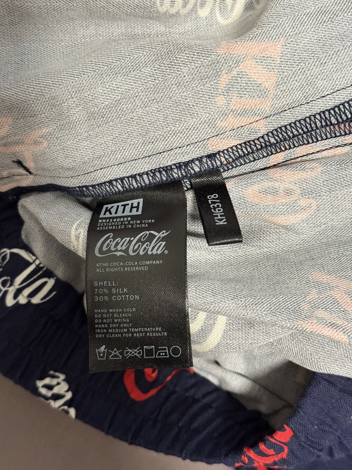 Coca Cola × Kith Kith Coca-Cola printed short navy Size US 36 / EU 52 - 5 Thumbnail